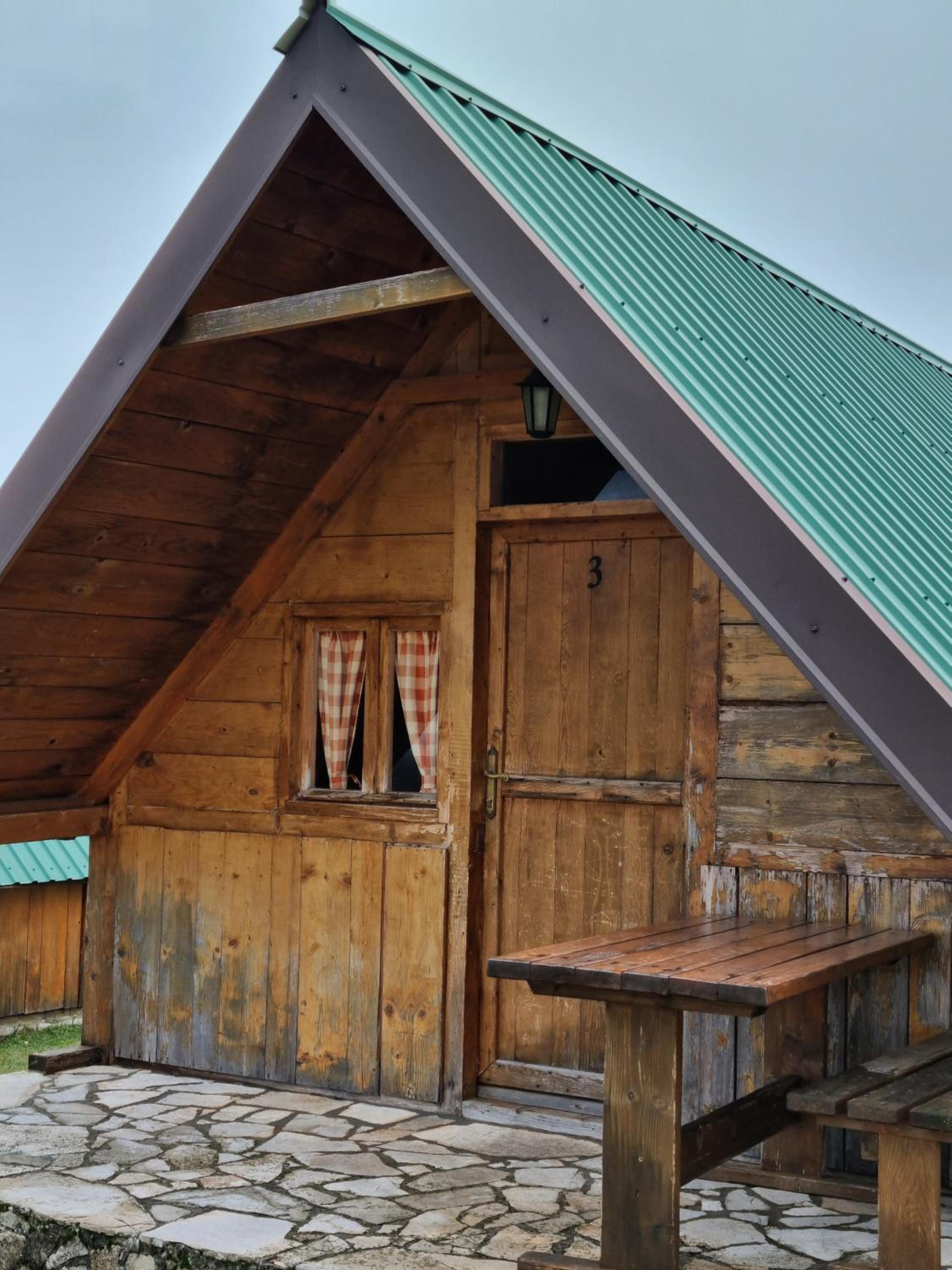 Chalet photo 1