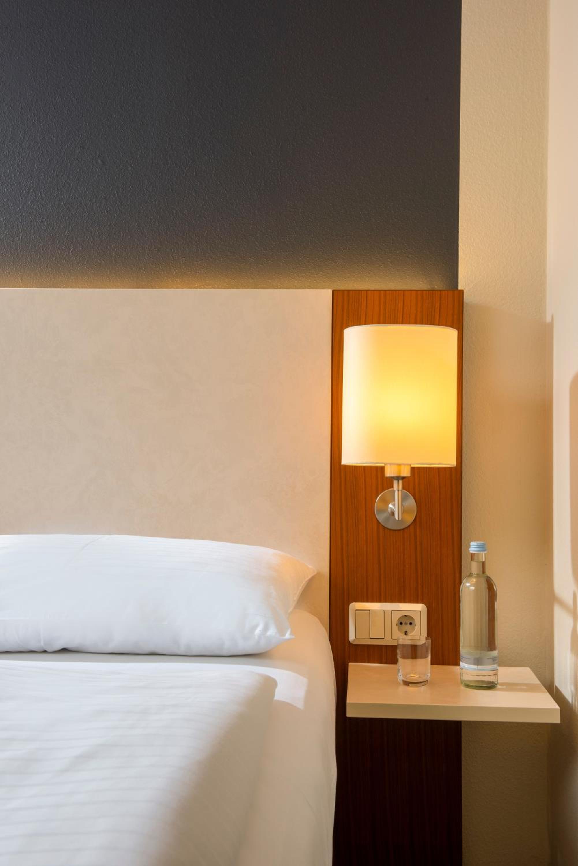 Superior Double or Twin Room - Photo 5