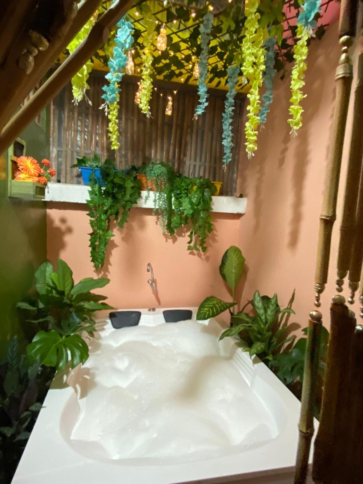 Deluxe Double Room with Bath photo 2