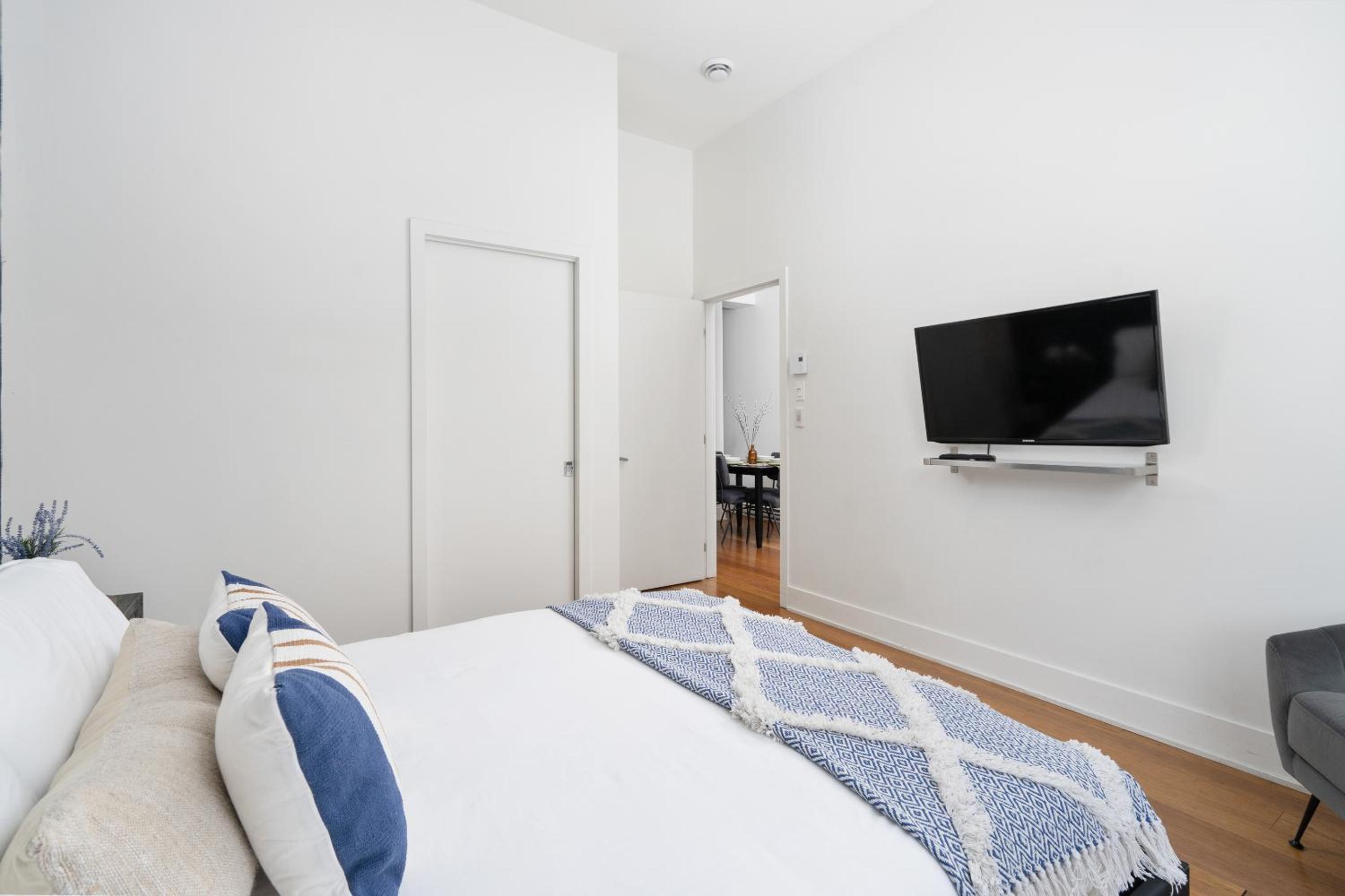 Deluxe Apartment - Photo 4