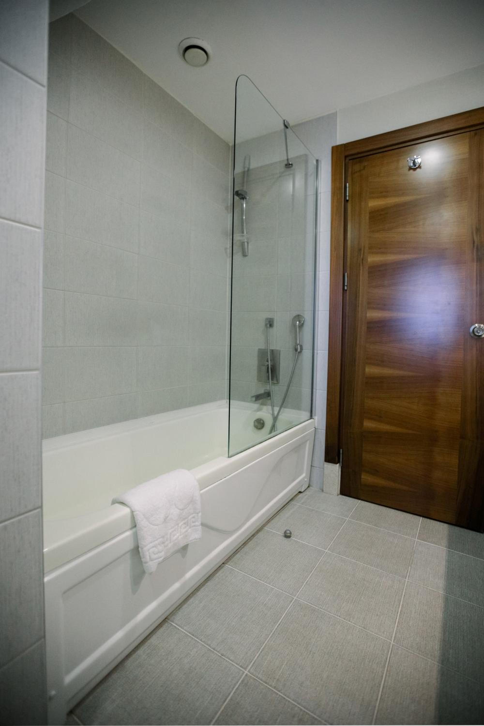 Executive Double Room - Photo 6
