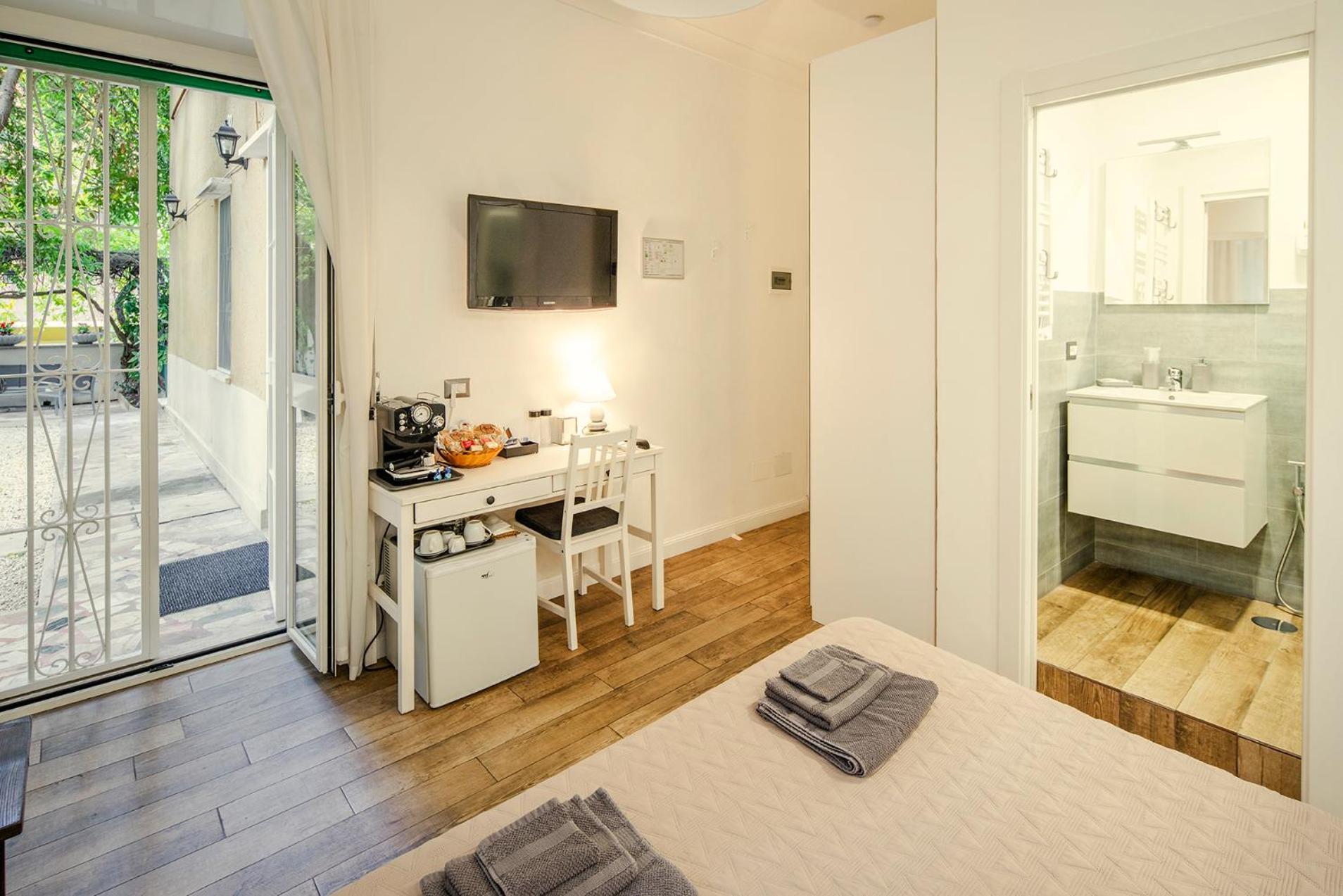 King Room