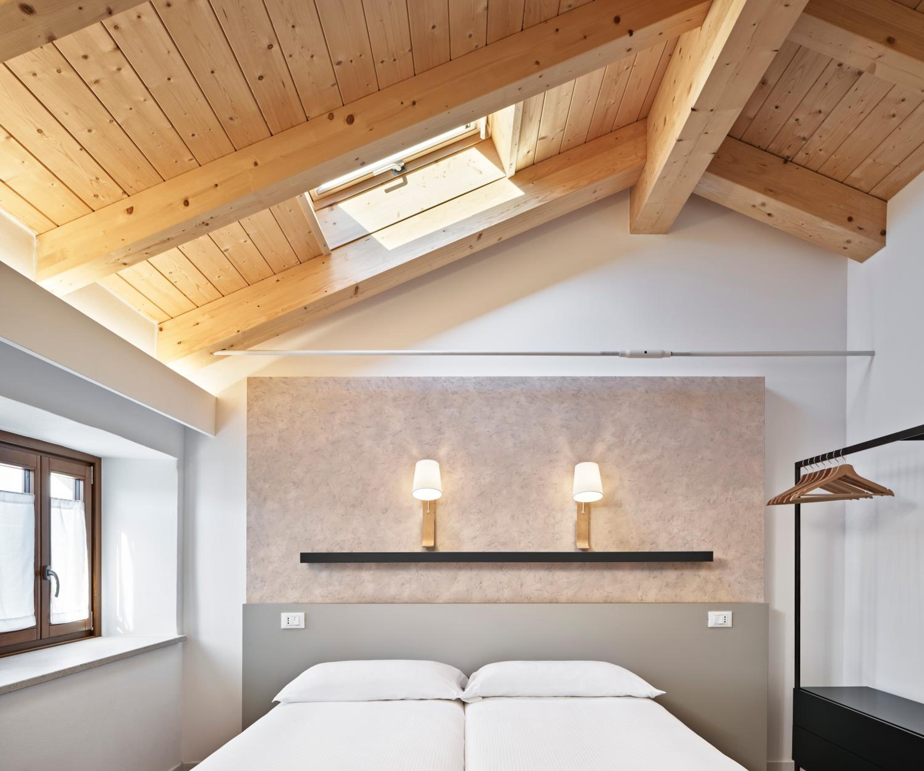 Deluxe Double or Twin Room photo 2