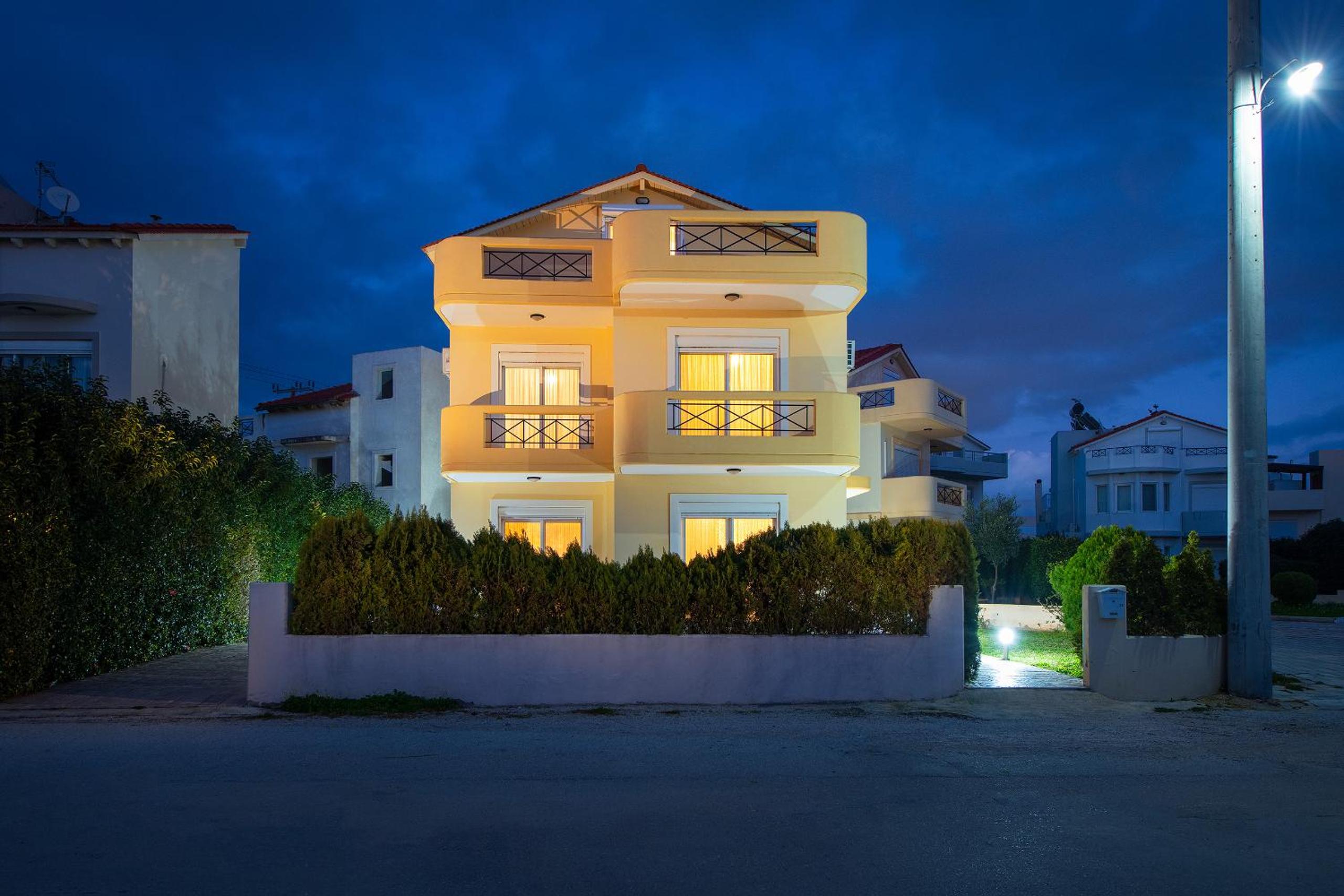 Villa photo 3