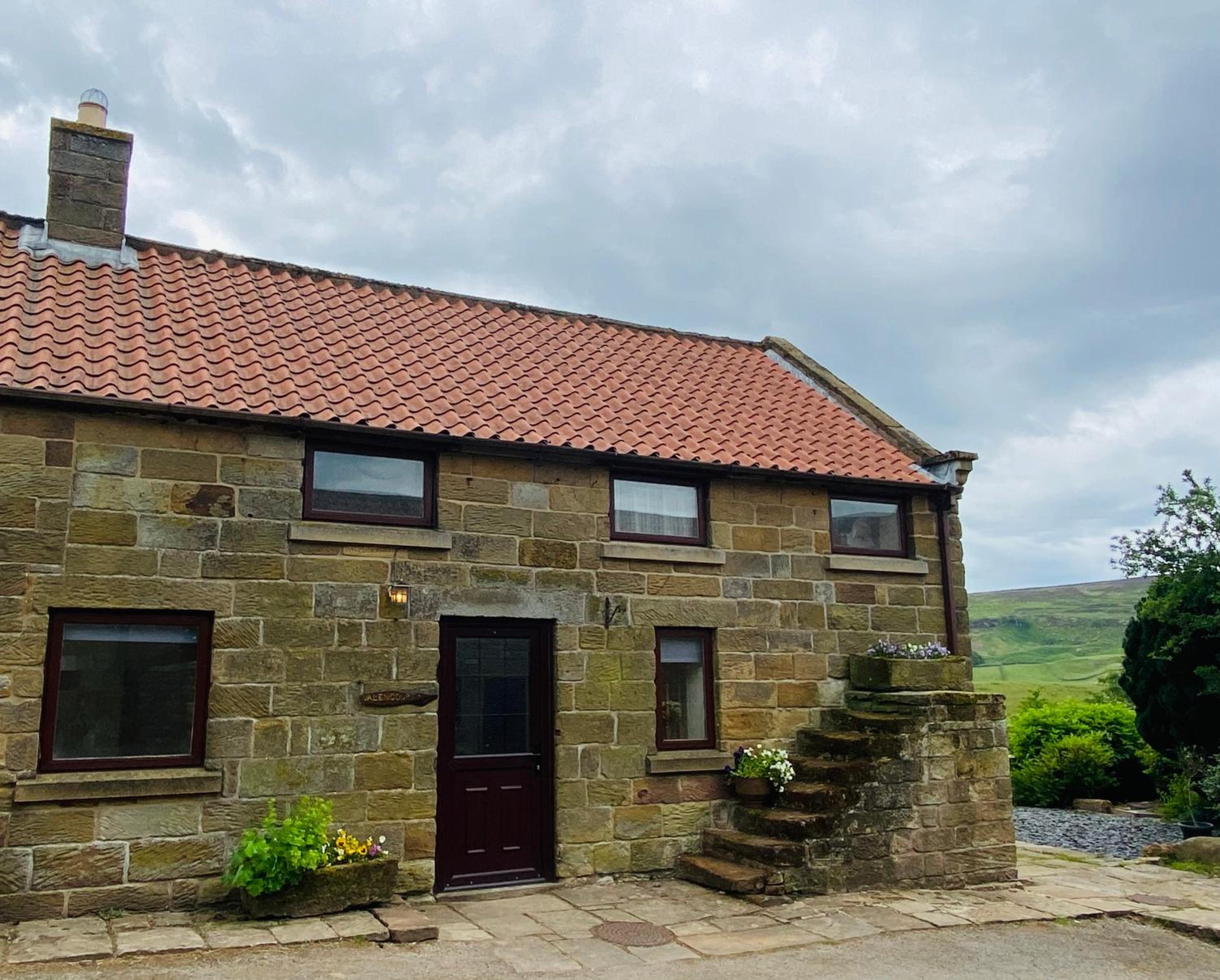Three-Bedroom Cottage photo 3