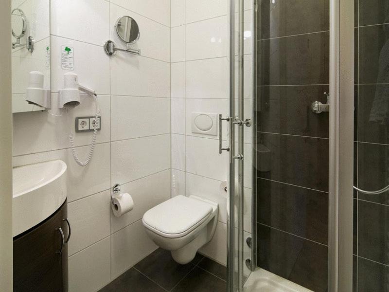 Single Room photo 2