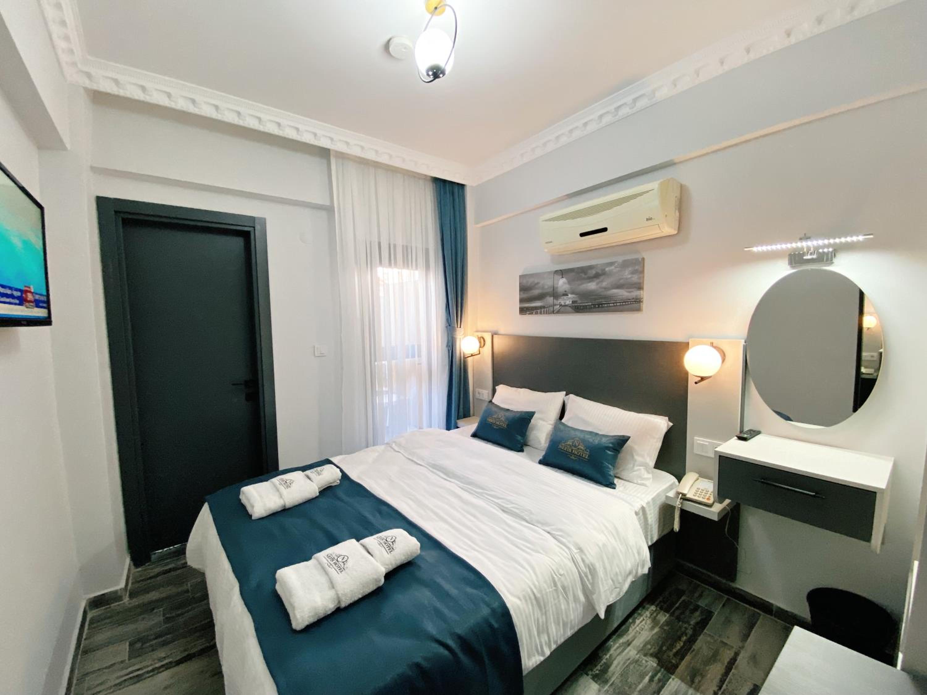 Small Double Room - Photo 2