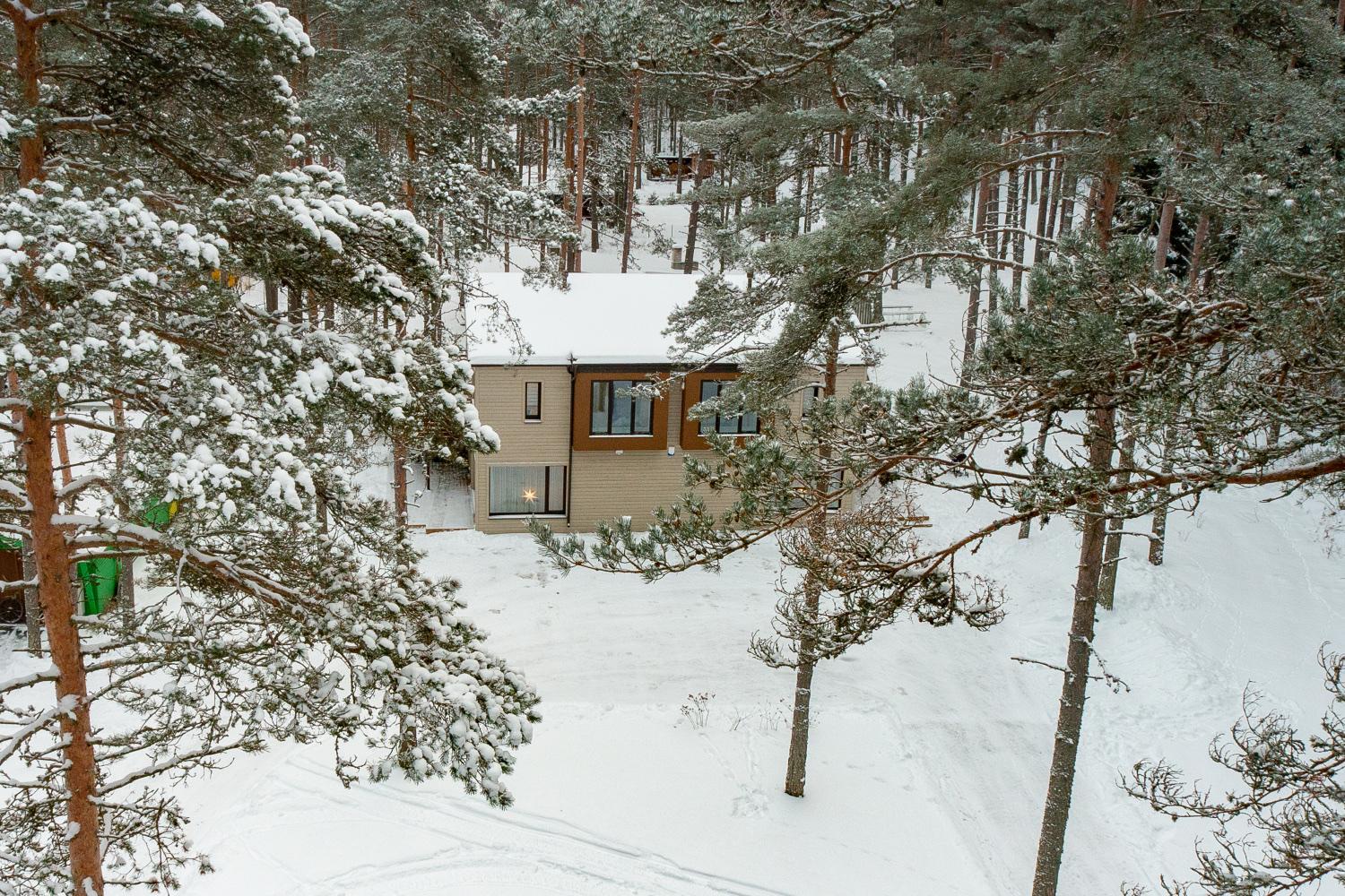 Three-Bedroom Villa - Photo 7