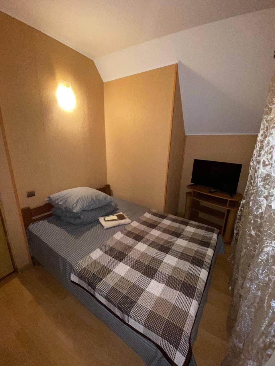 Small Double Room photo 2