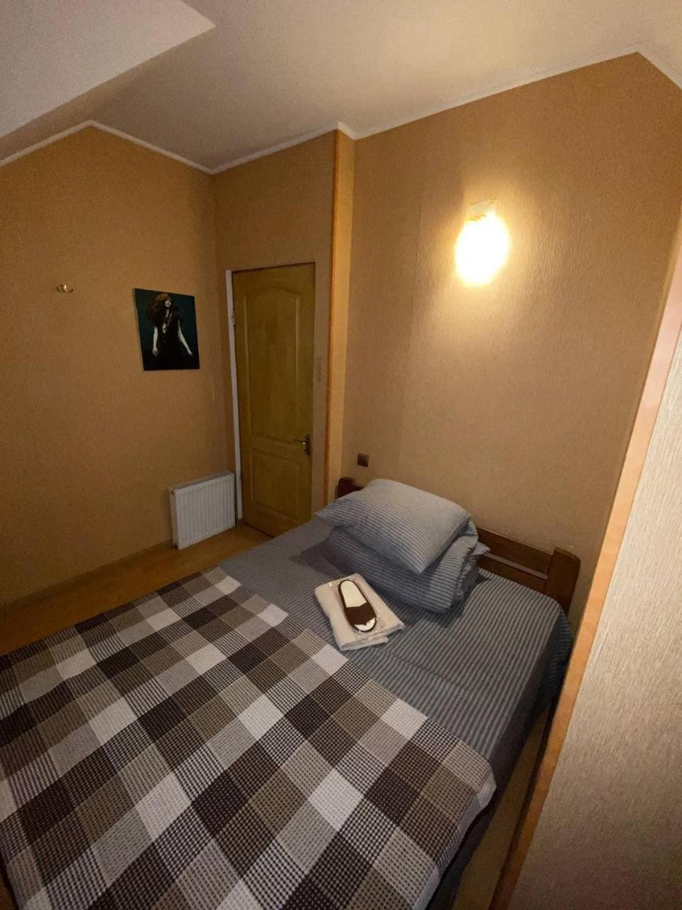 Small Double Room photo 3
