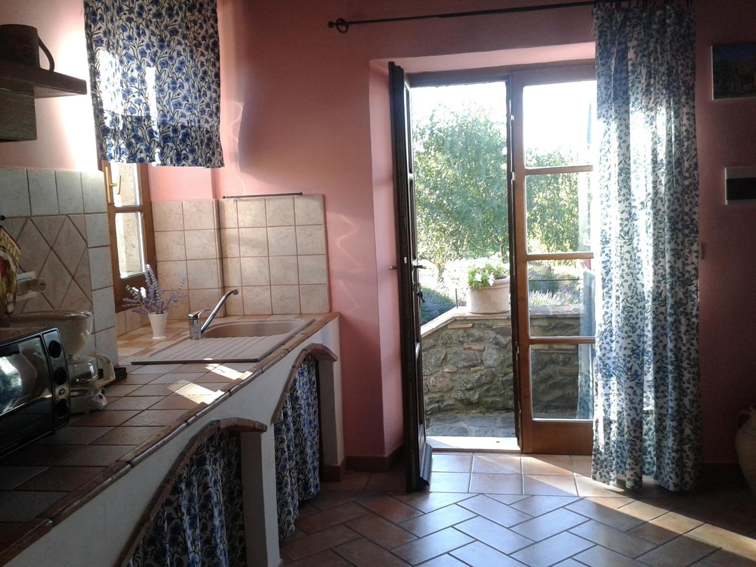 Apartment with Terrace photo 3