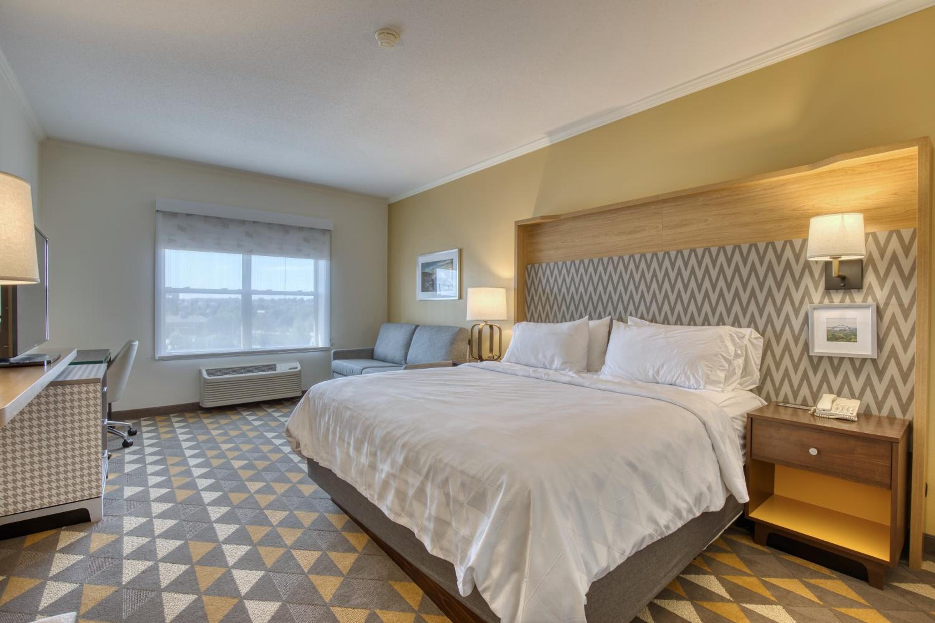 Standard King Room - Top Floor - Photo 7