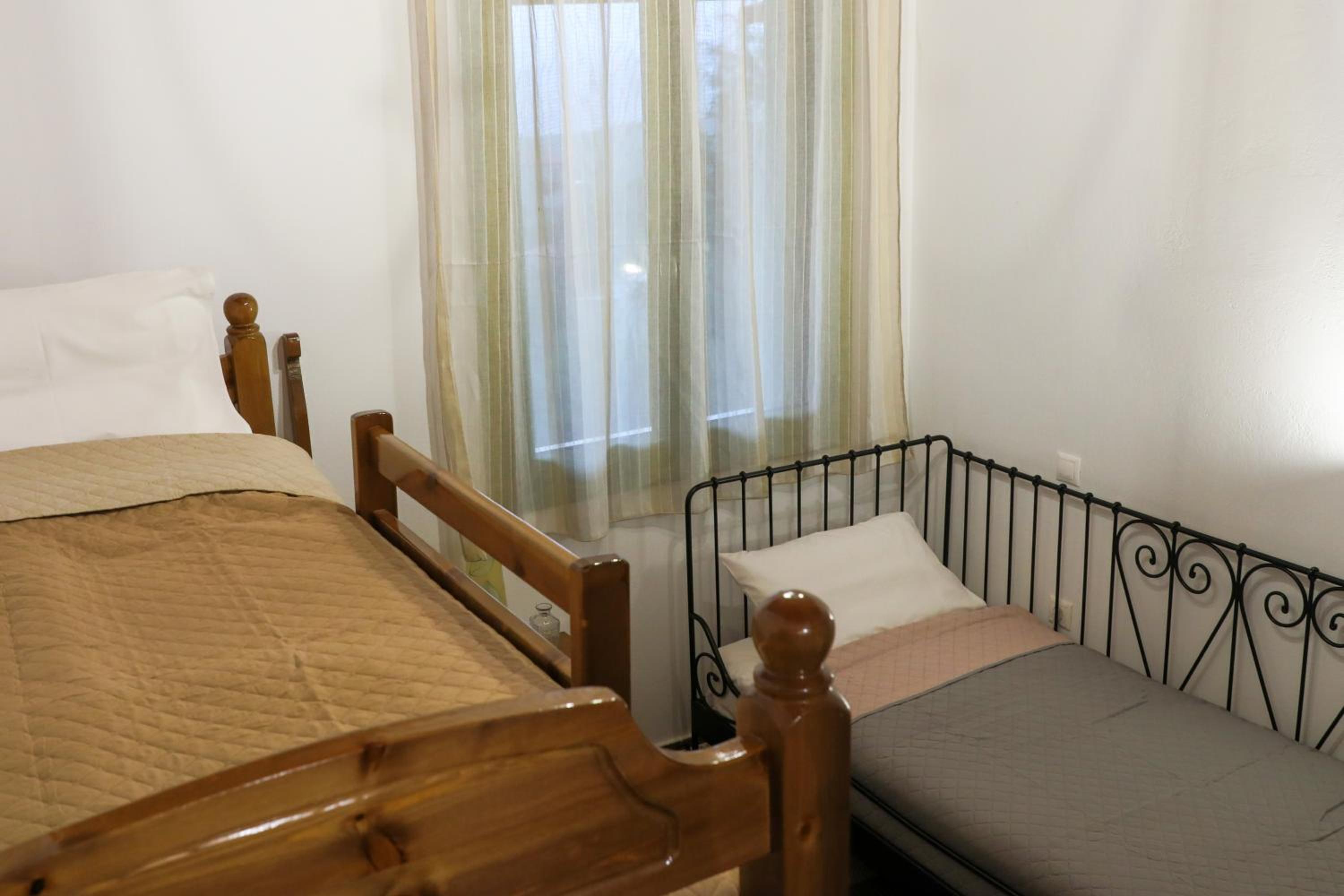 Three-Bedroom Apartment photo 1