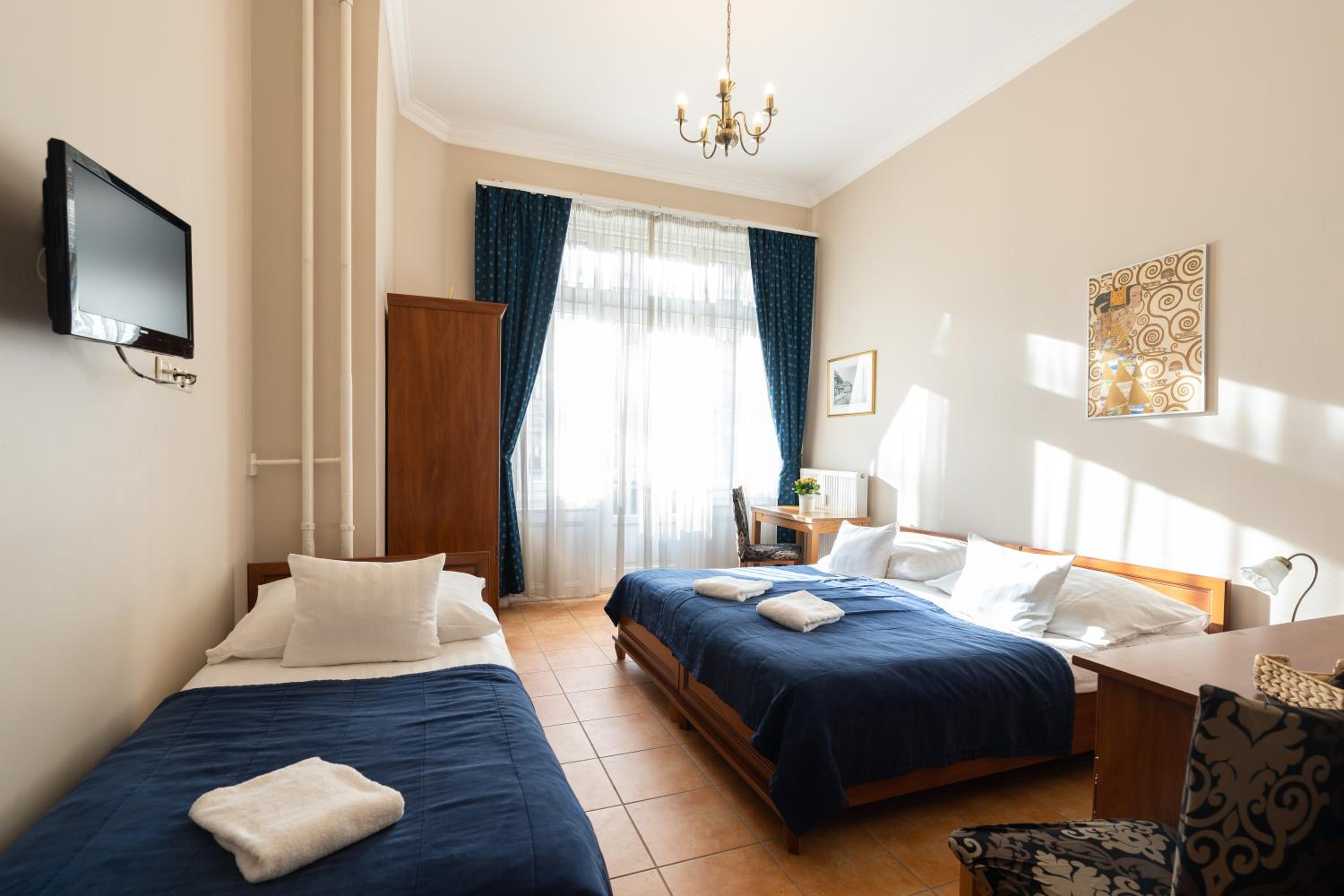 Standard Triple Room - Annex Building - Photo 7