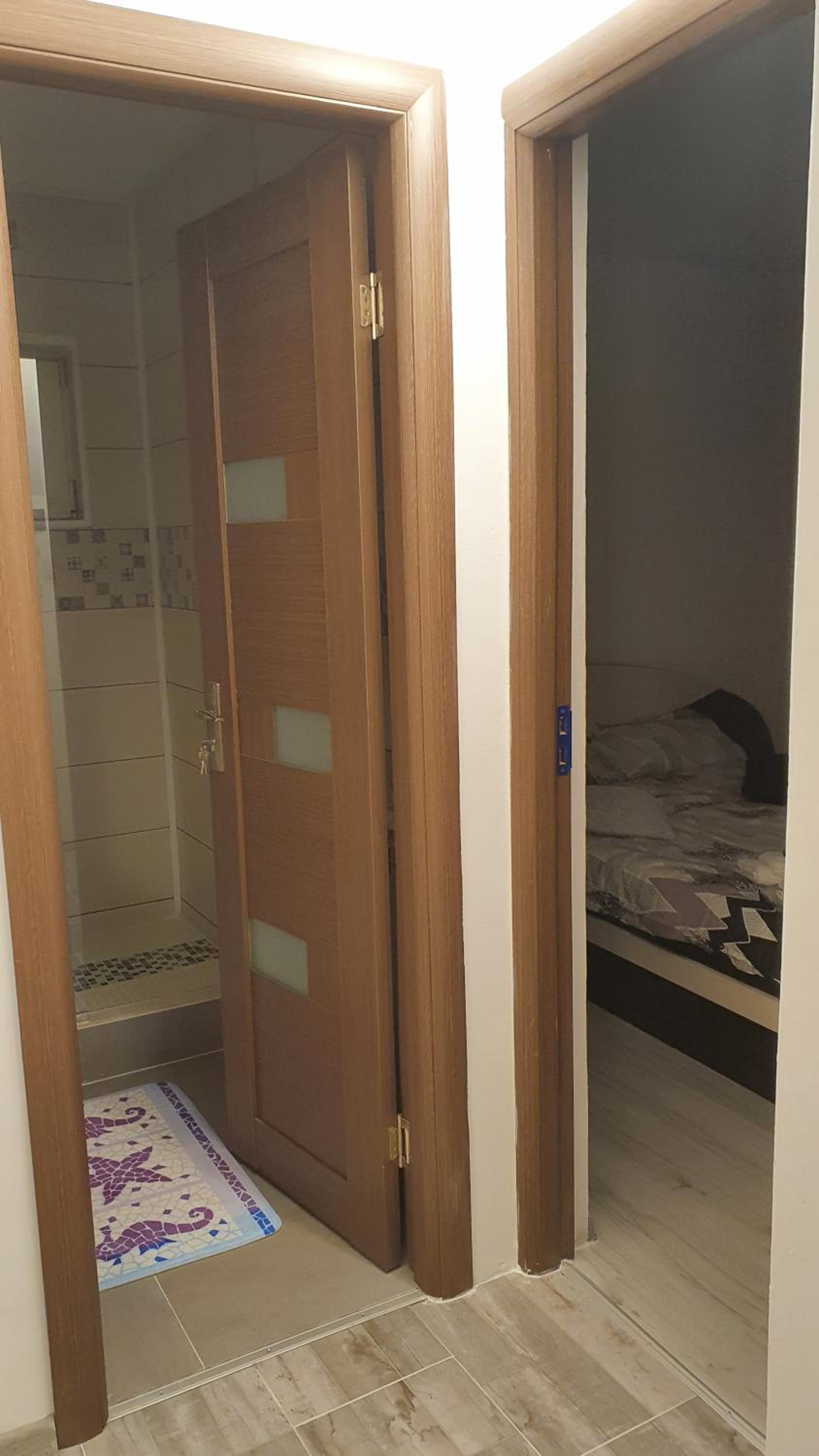 One-Bedroom Apartment - Photo 12