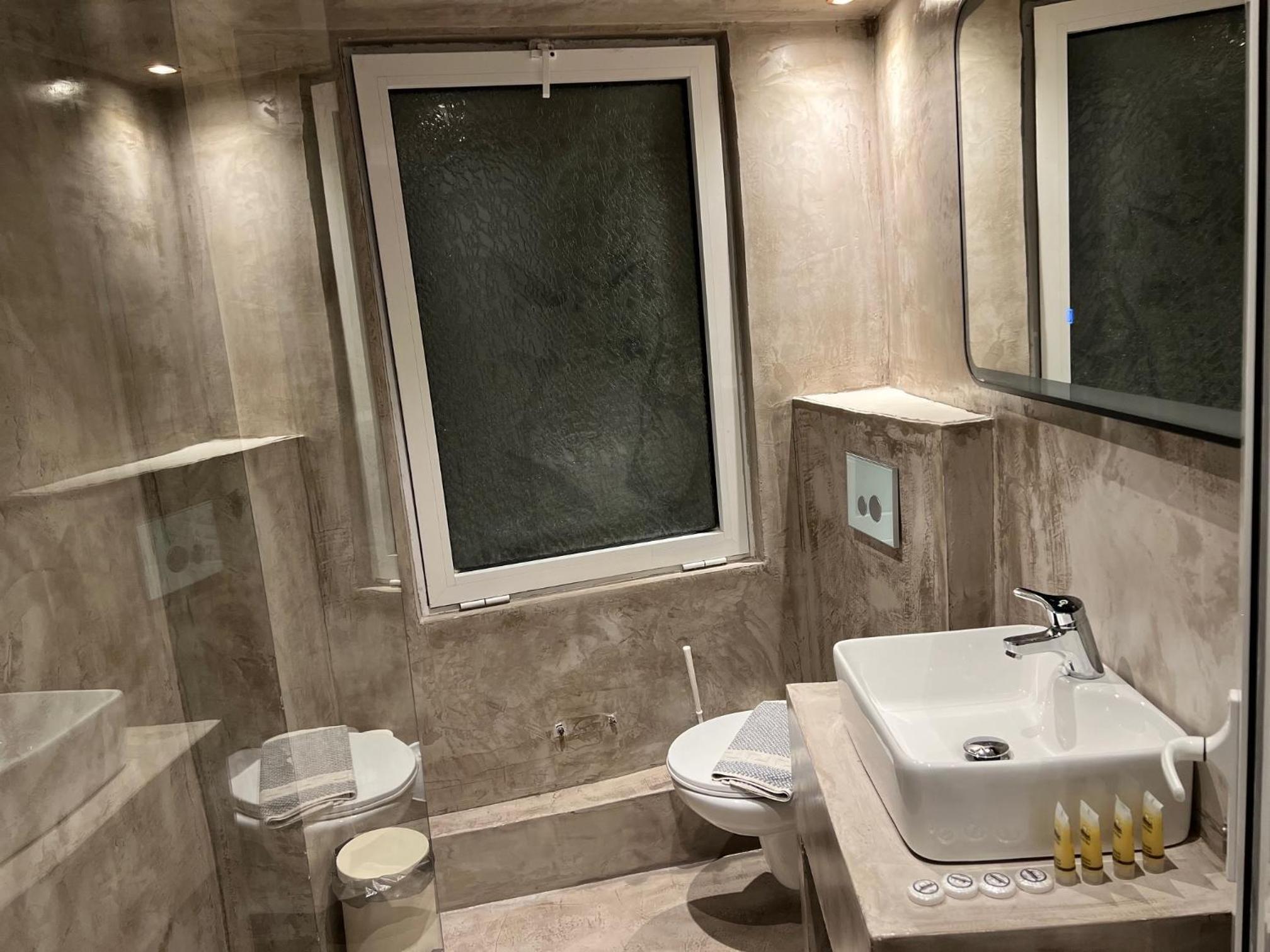 Triple Room with Balcony