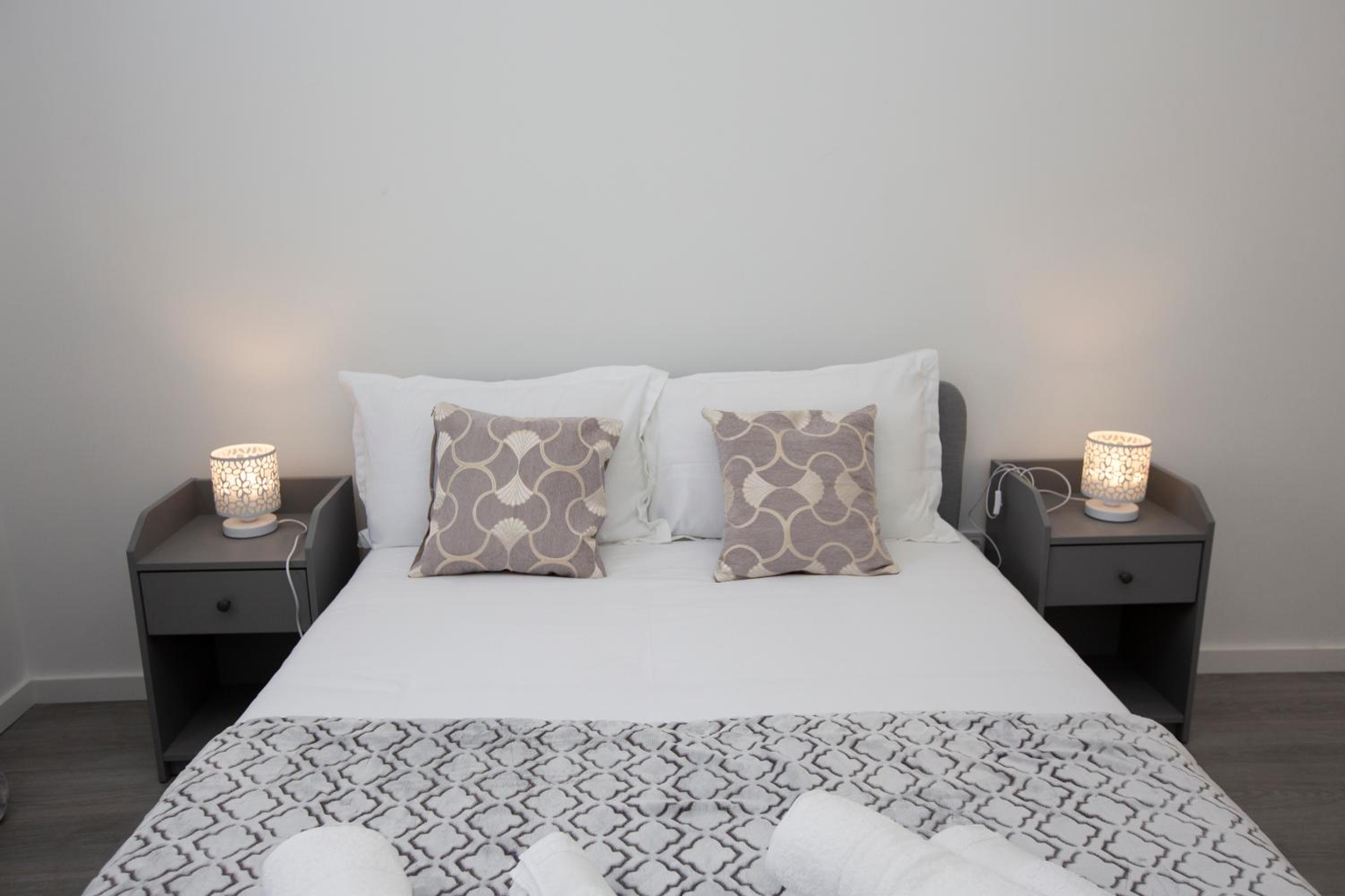 Double Room with Shared Toilet
