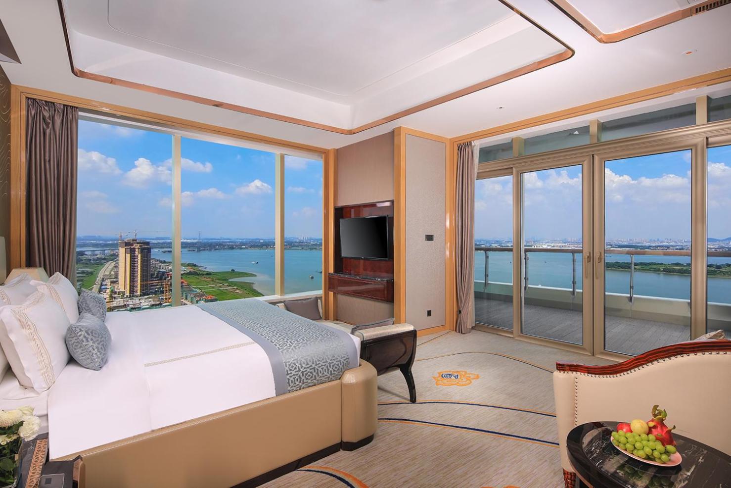 Executive Suite photo 3