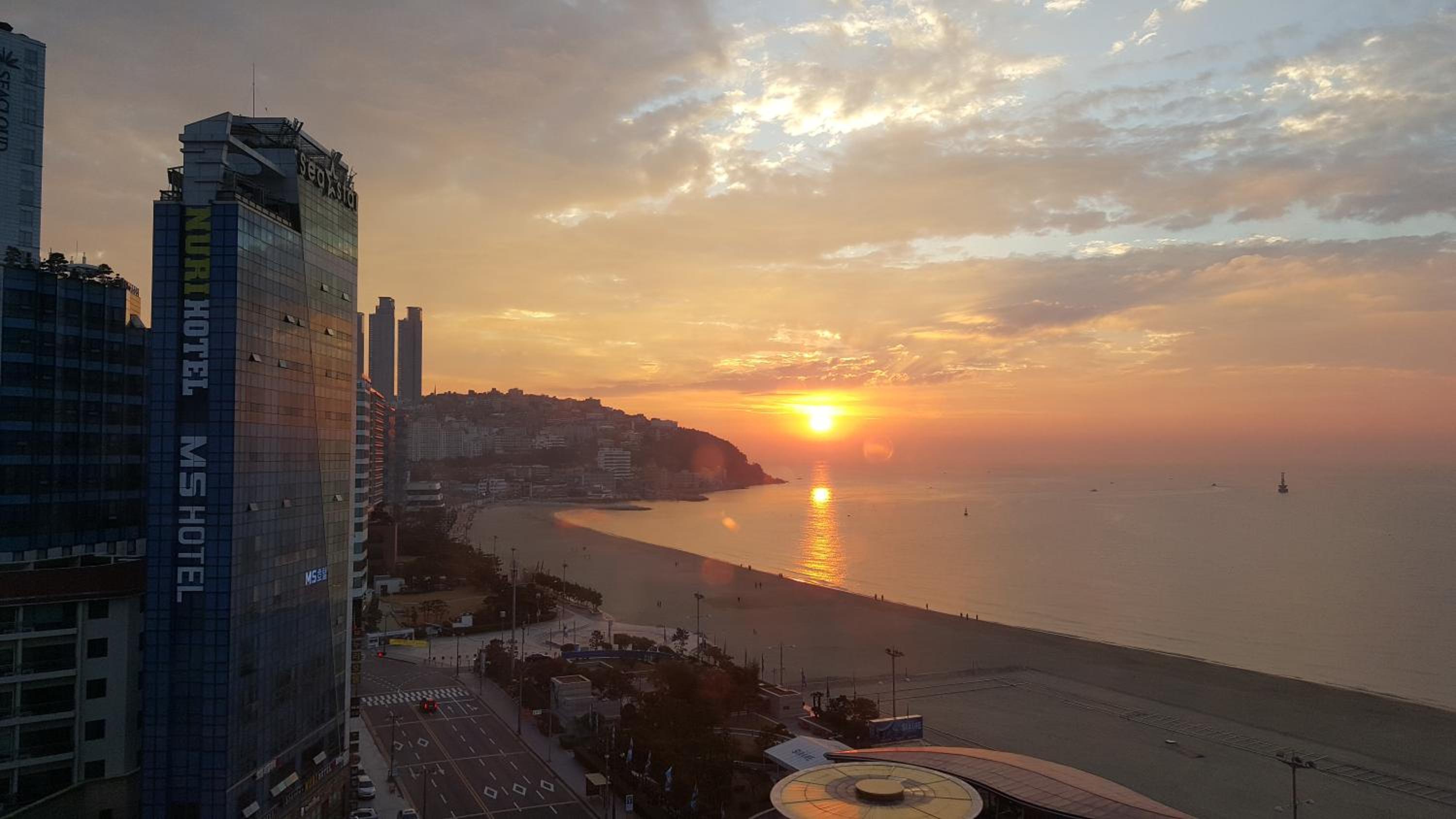 Standard Double Room with Ocean View - Photo 2