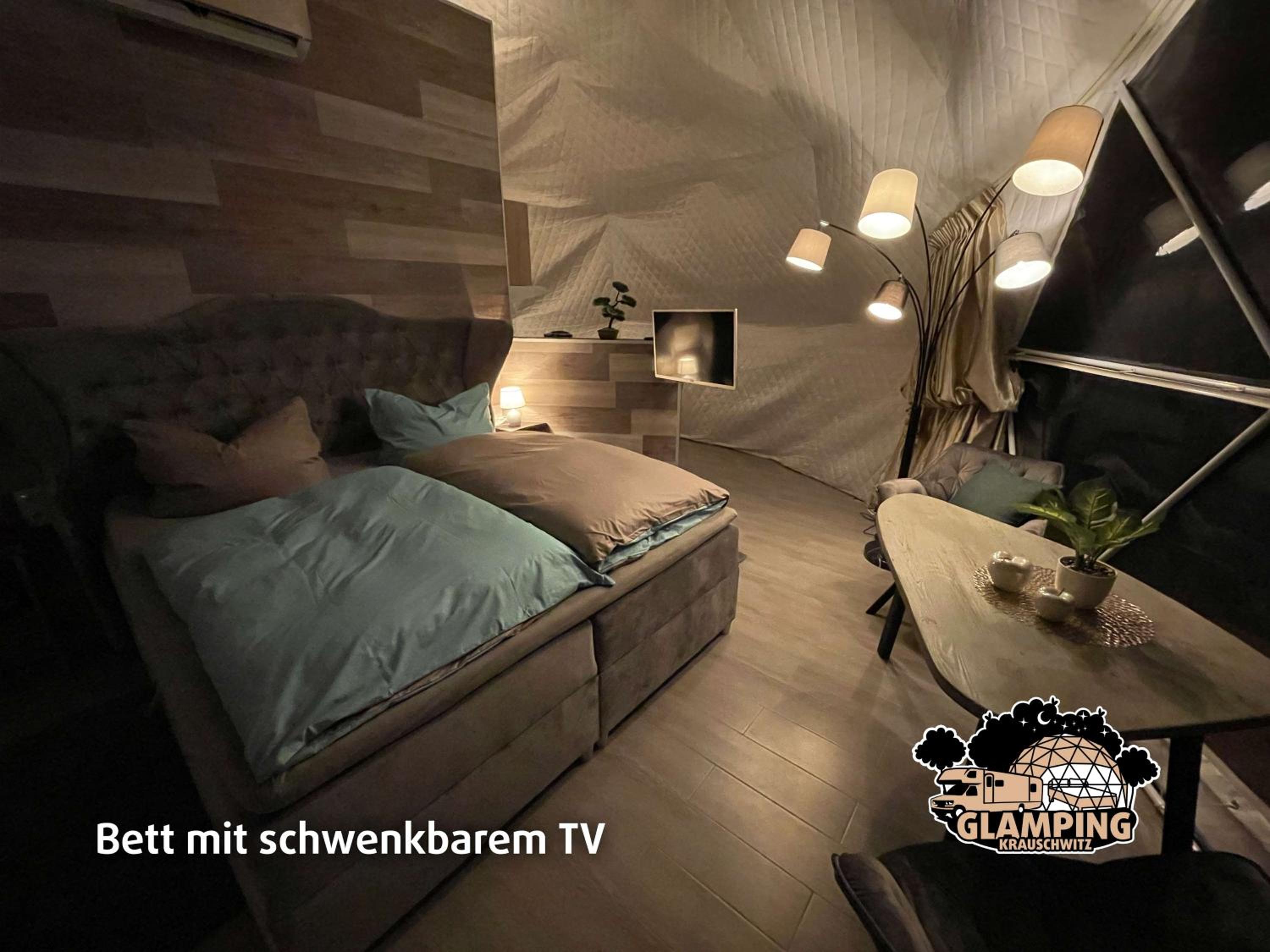 Mobile Home - Photo 24