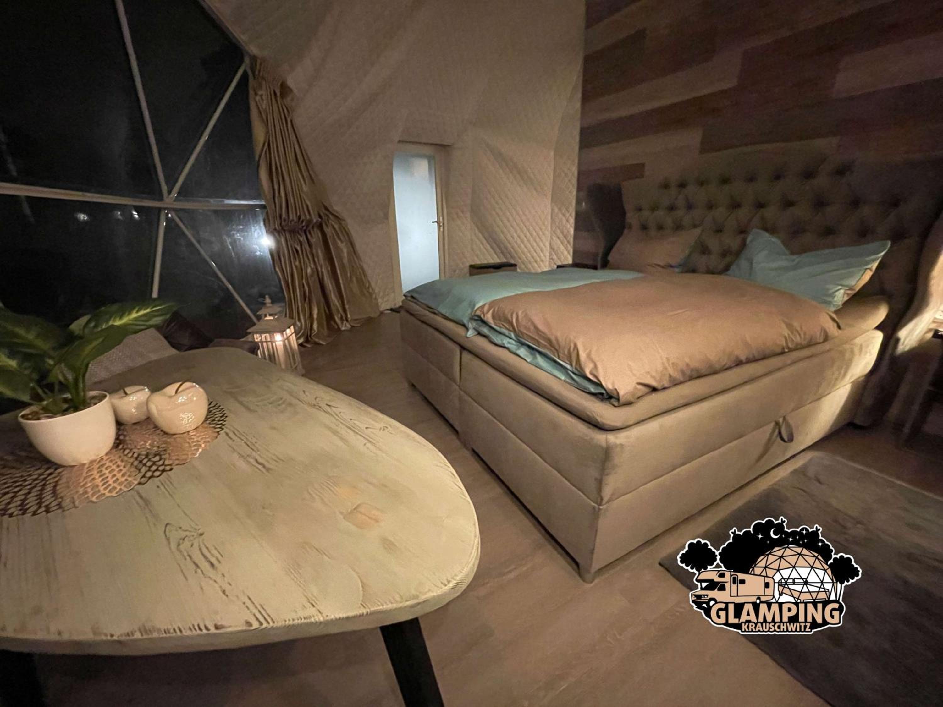 Mobile Home - Photo 13