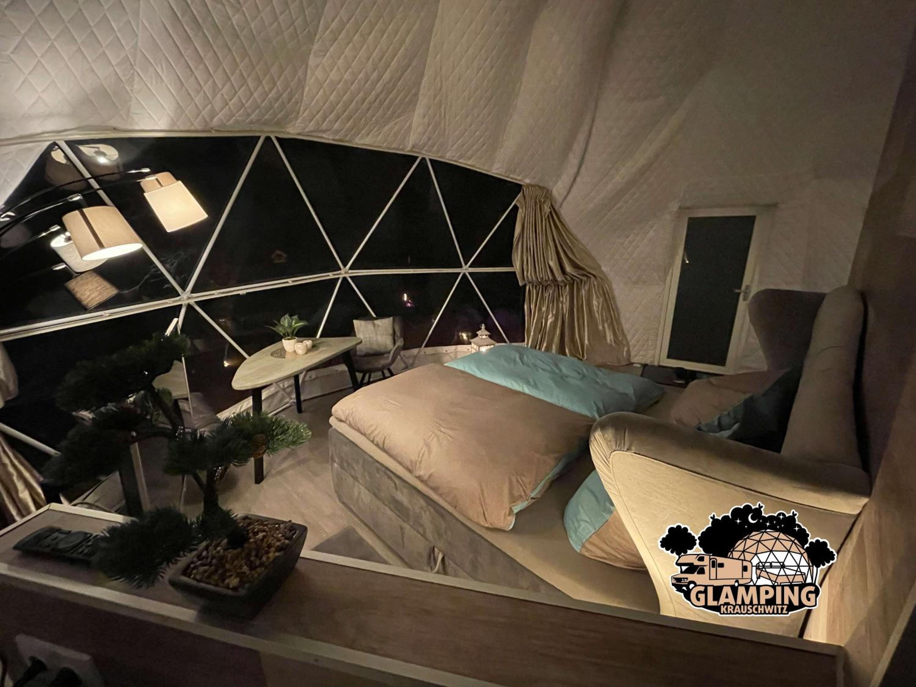 Mobile Home - Photo 25