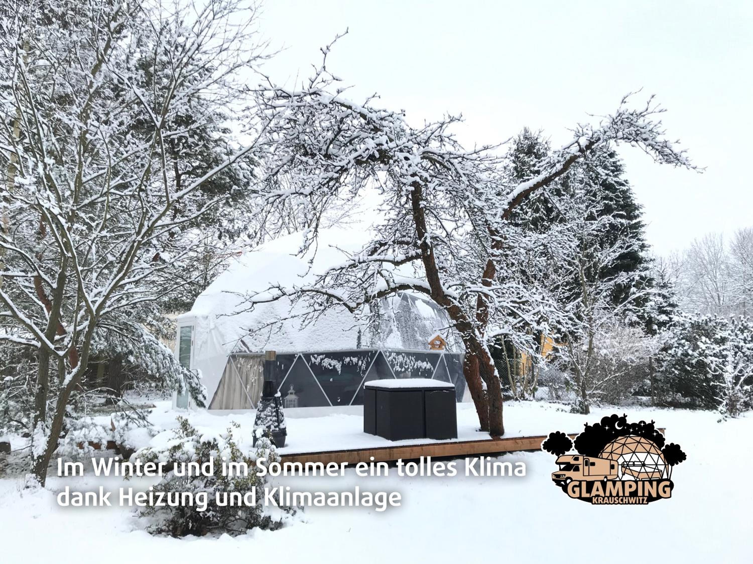 Mobile Home - Photo 2