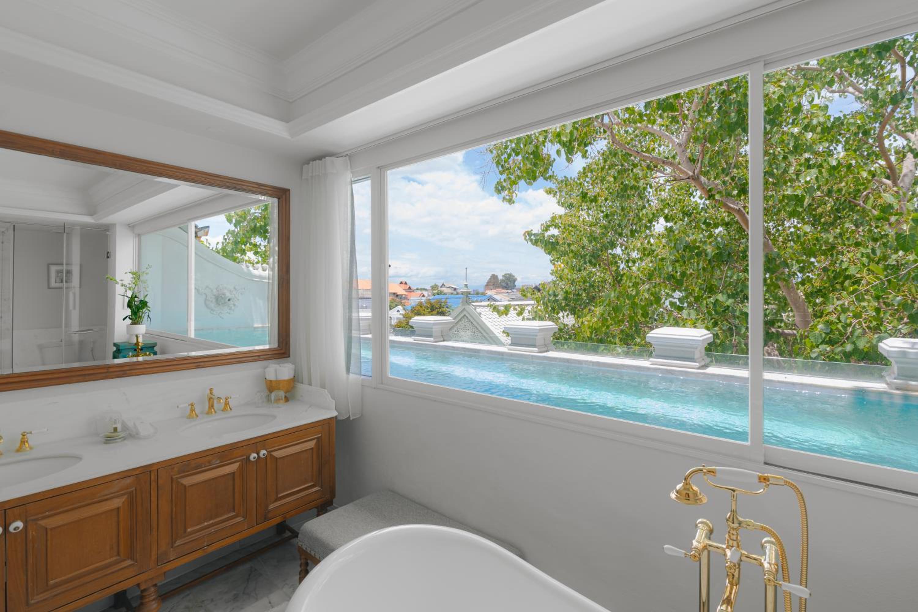 The Chedi Pool Suite photo 2