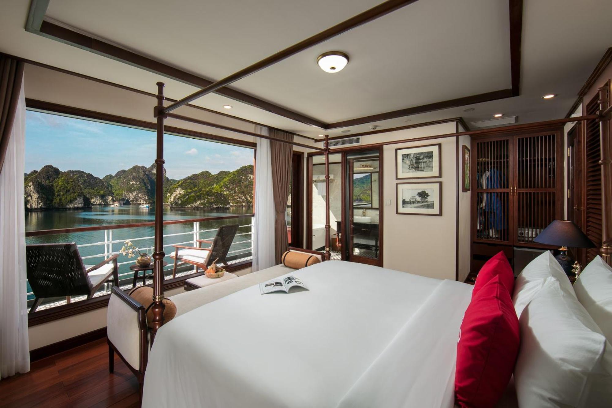Captain Suites Private Balcony photo 1
