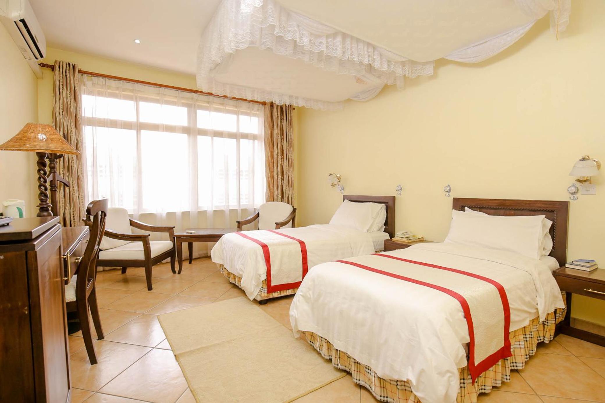 Double or Twin Room photo 2