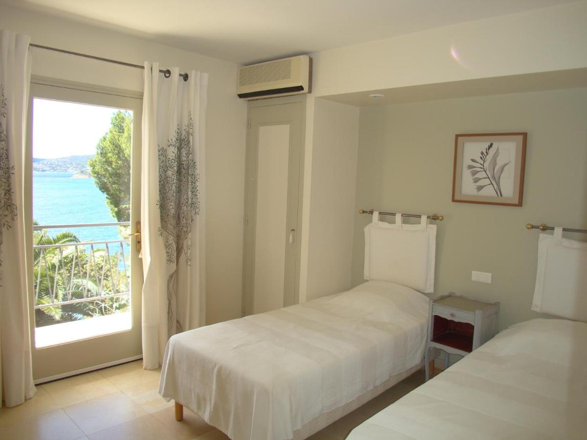 Villa - Beach Front photo 3