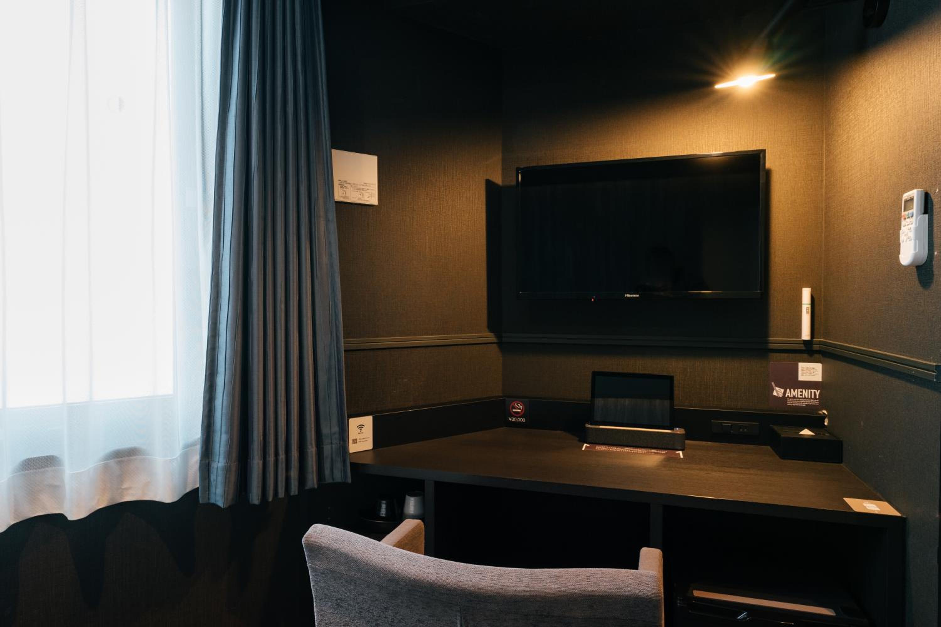 Superior Double Room - Non-Smoking - No Cleaning for Consecutive Night Stays - Photo 15