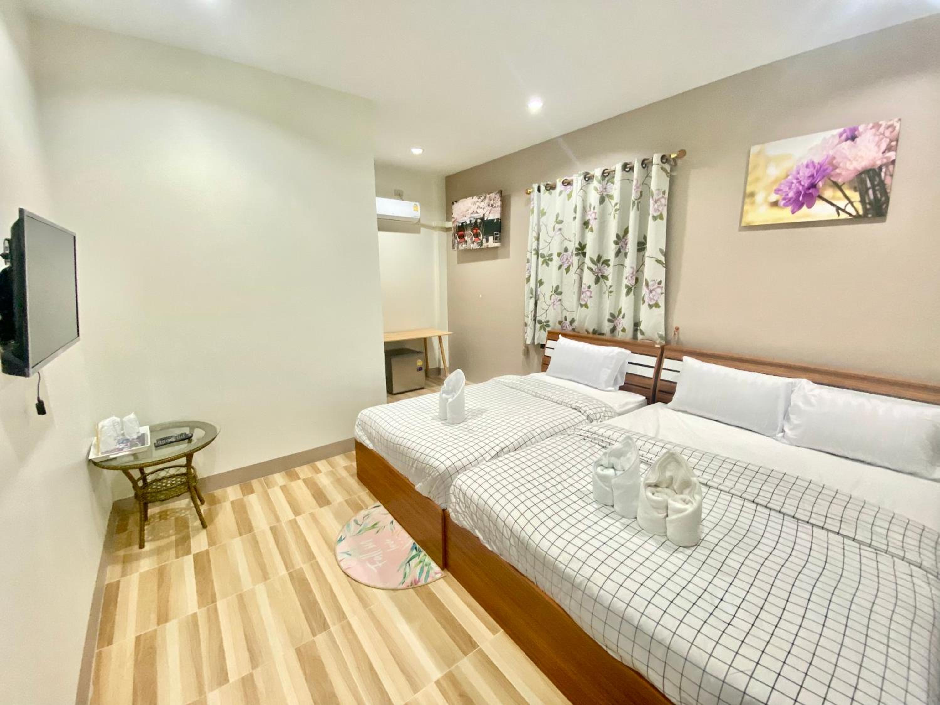 Standard Triple Room - Photo 6