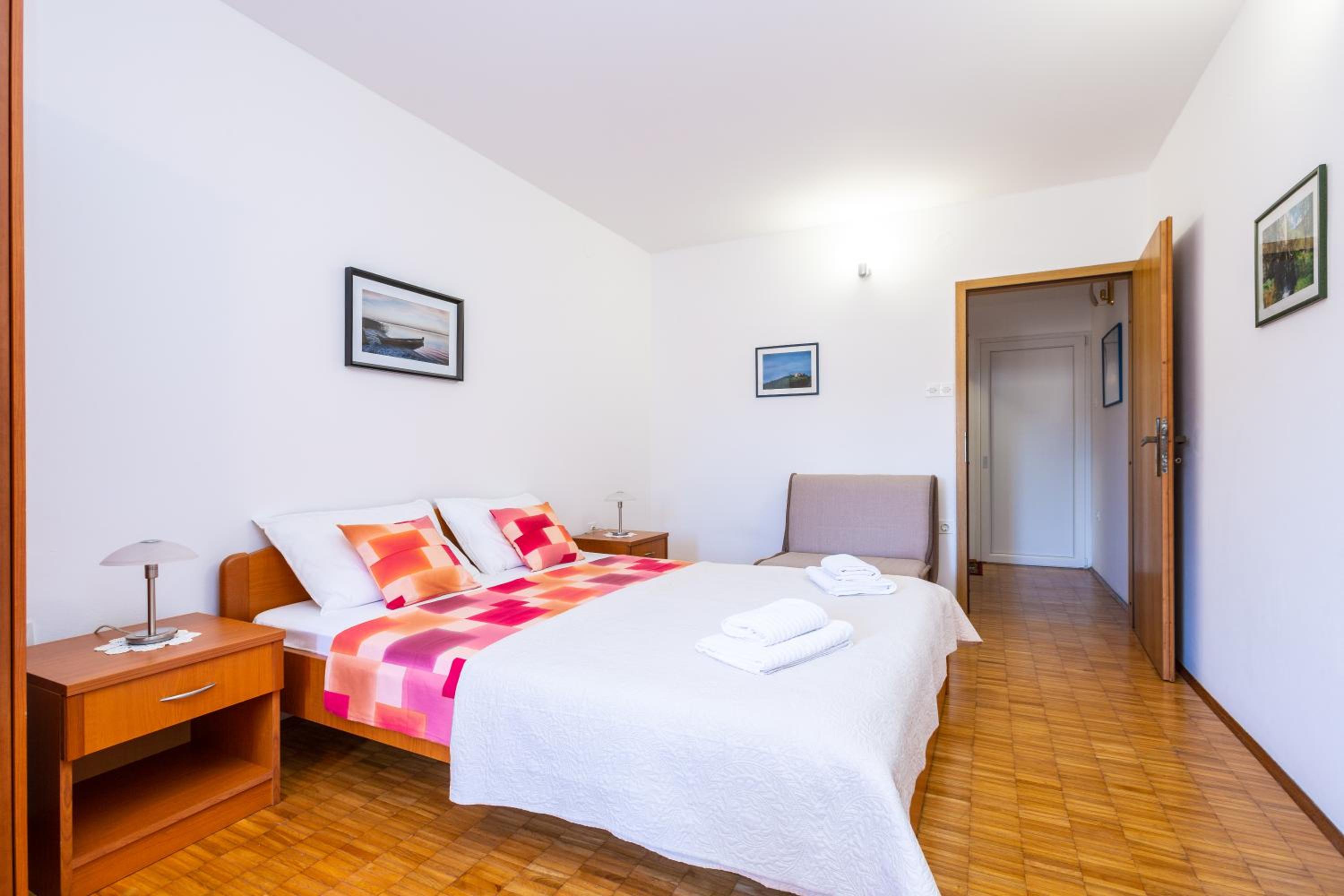 Apartment - Split Level