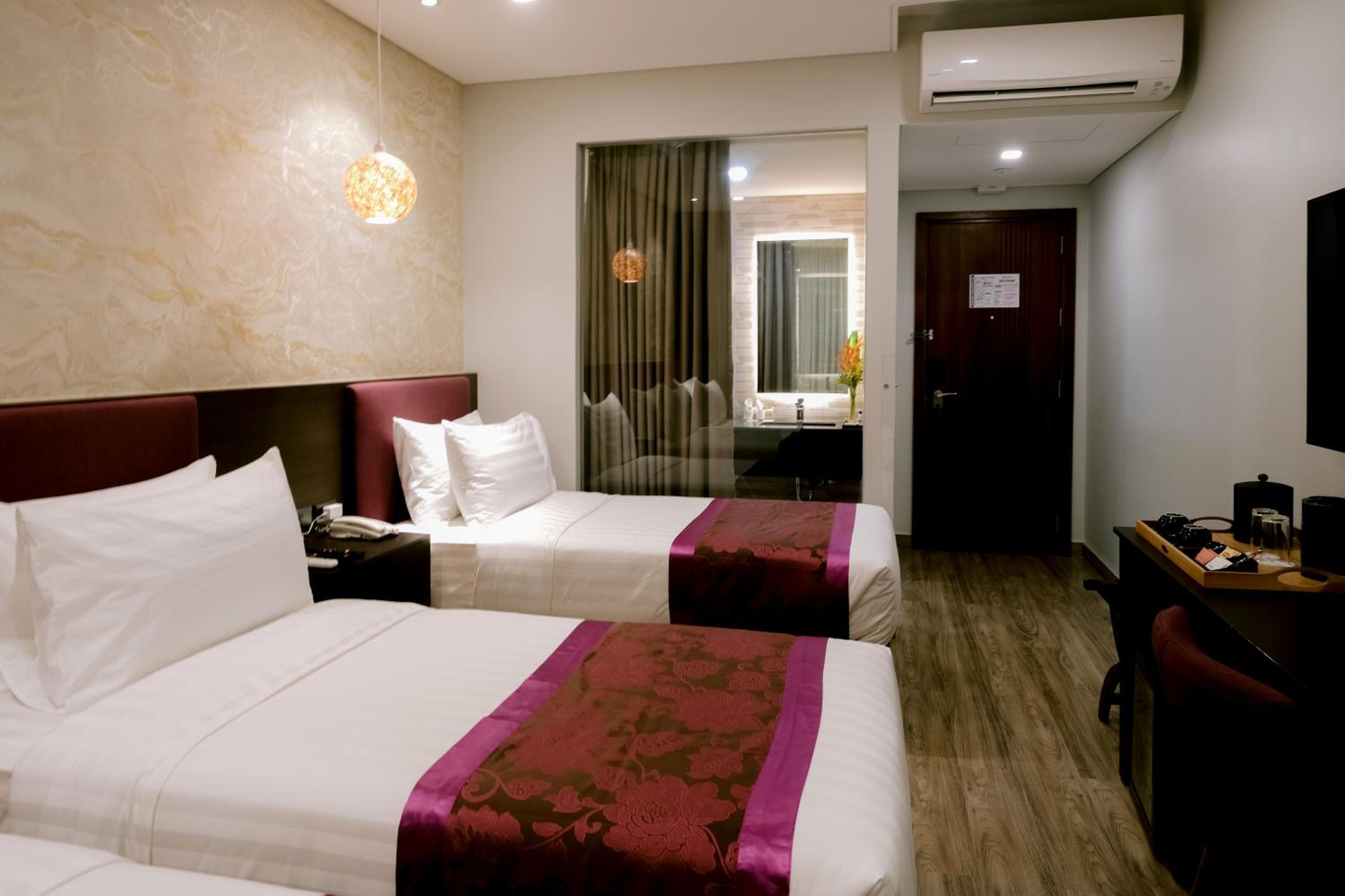 Deluxe Triple Room - Photo 5