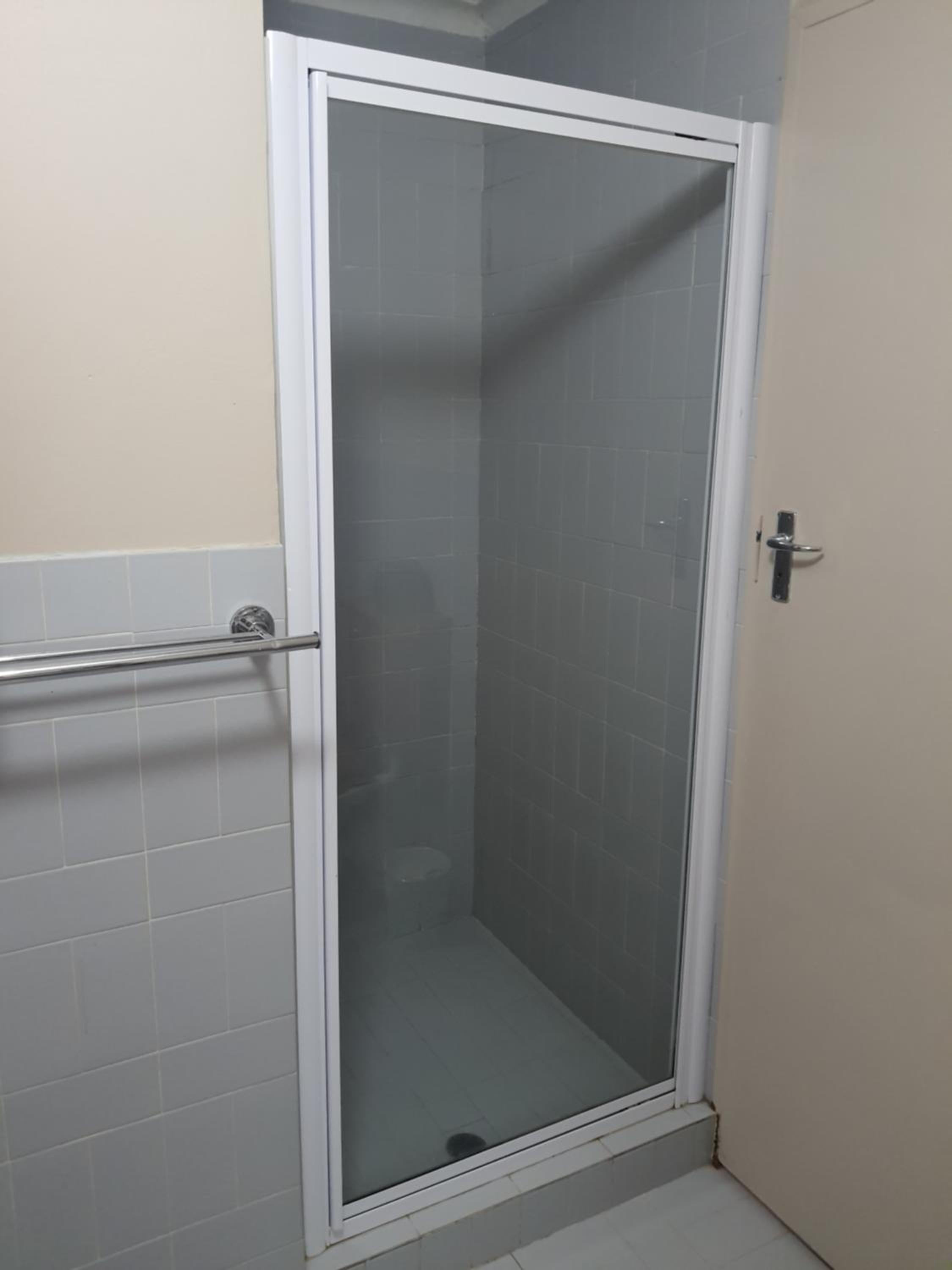 Double or Twin Room - Photo 3