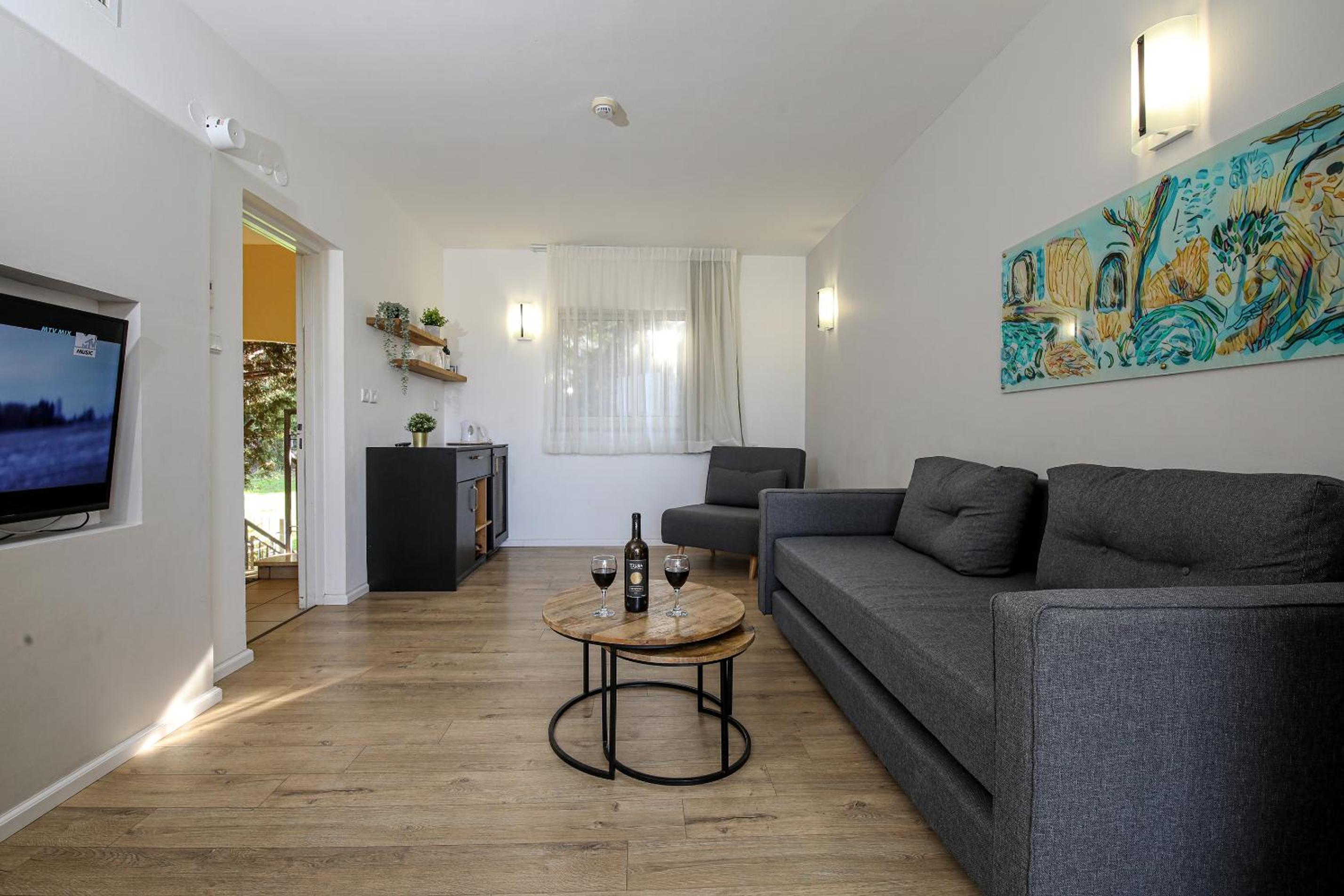 Classic Suite with Balcony photo 2