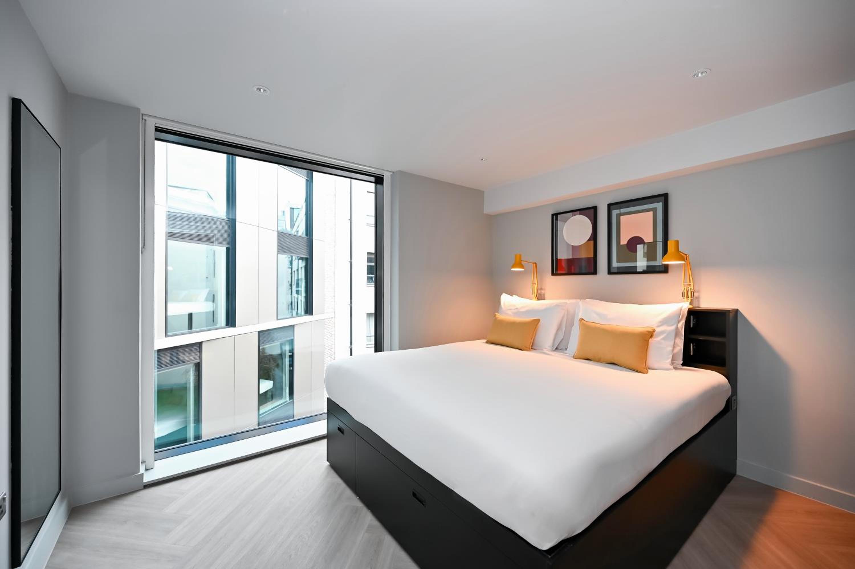 One-Bedroom Apartment thumbnail 5