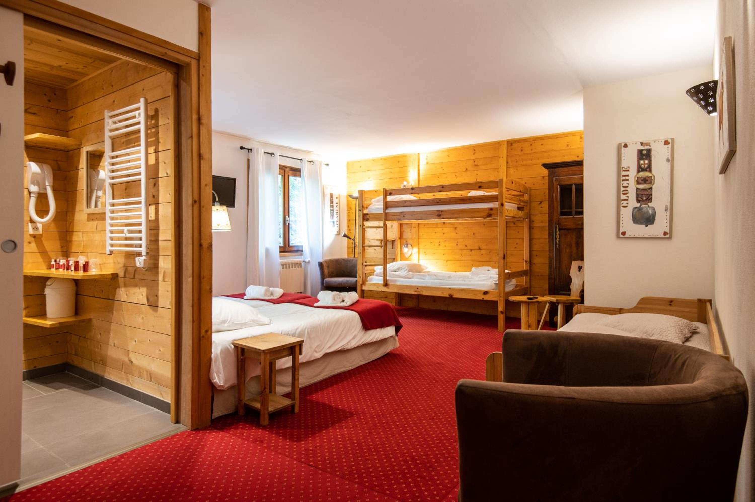 Quintuple Room photo 3