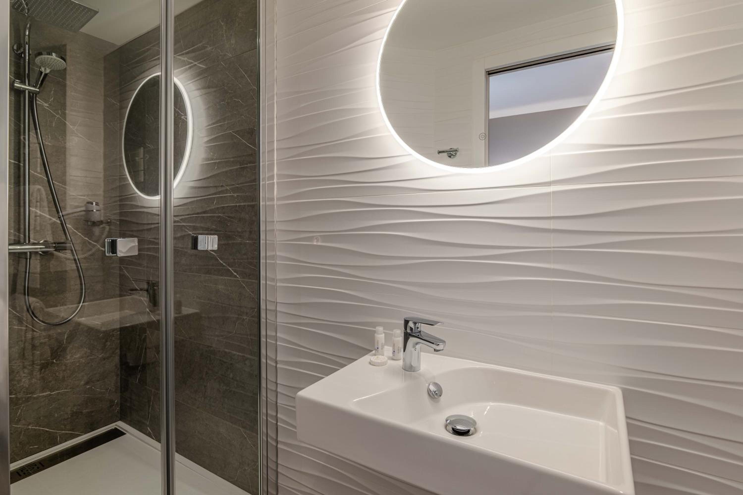 Standard Double Room - Photo 2