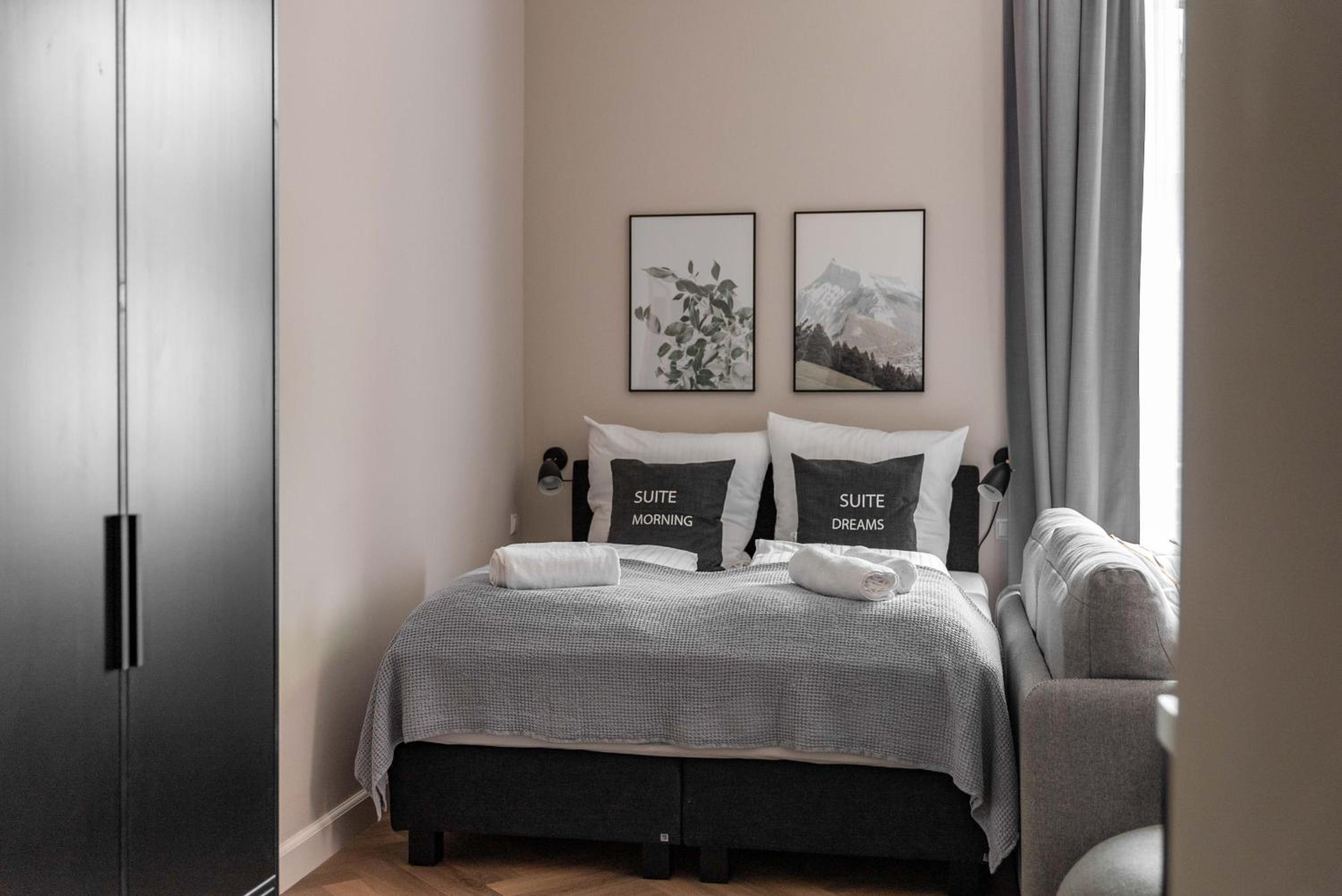 Suite XL - Photo 6