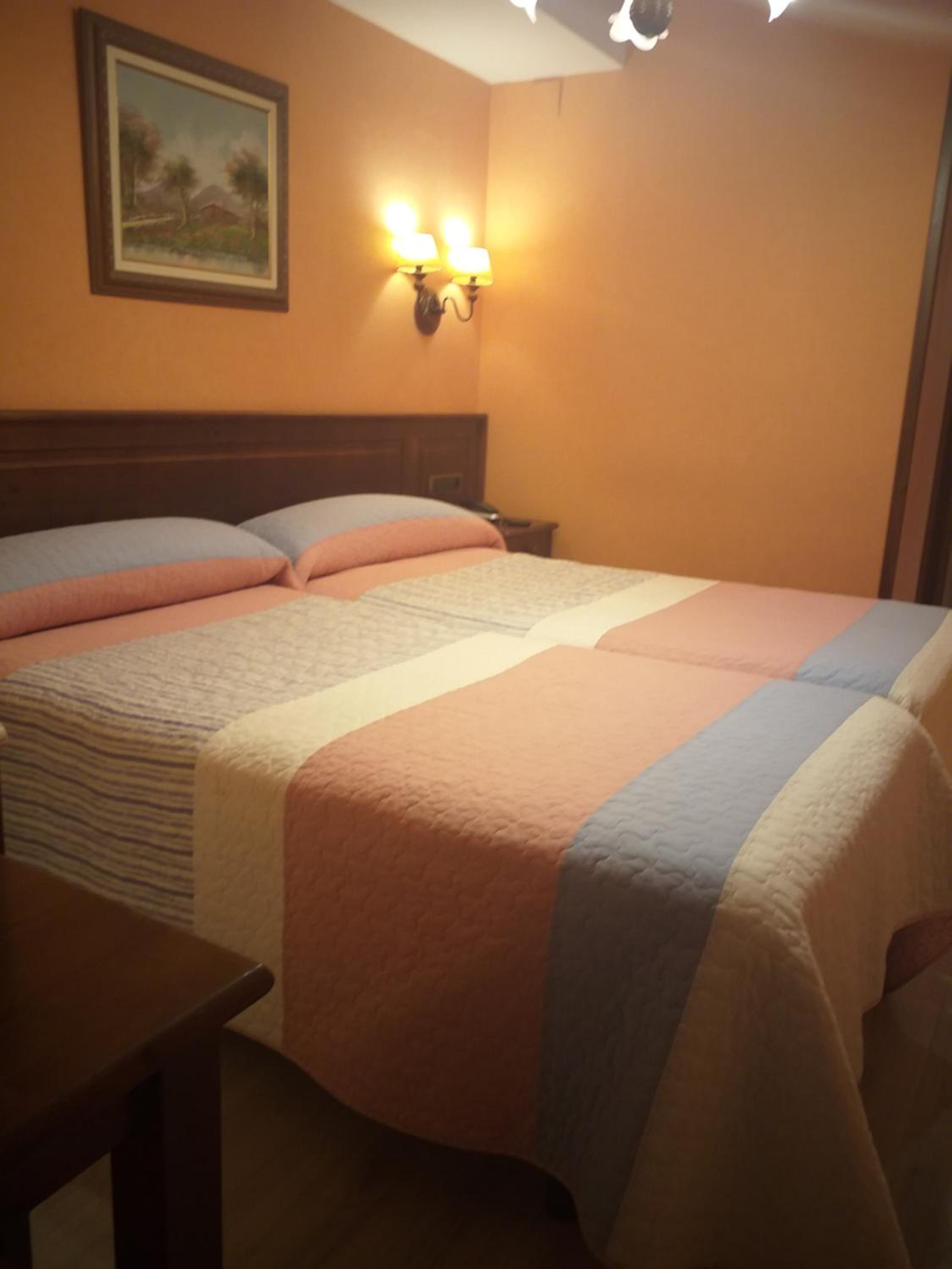 Twin Room photo 2