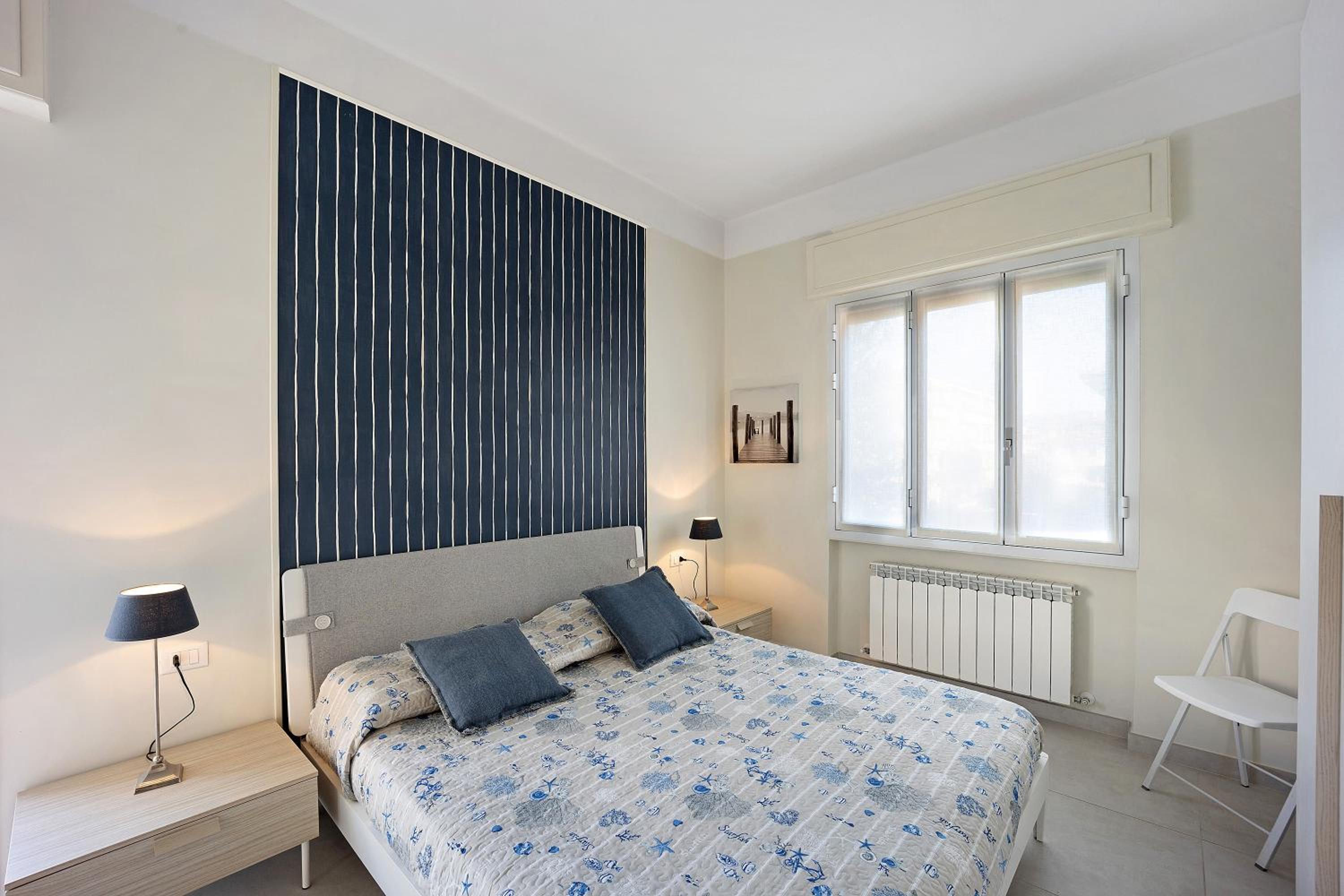 Superior One-Bedroom Apartment with Balcony