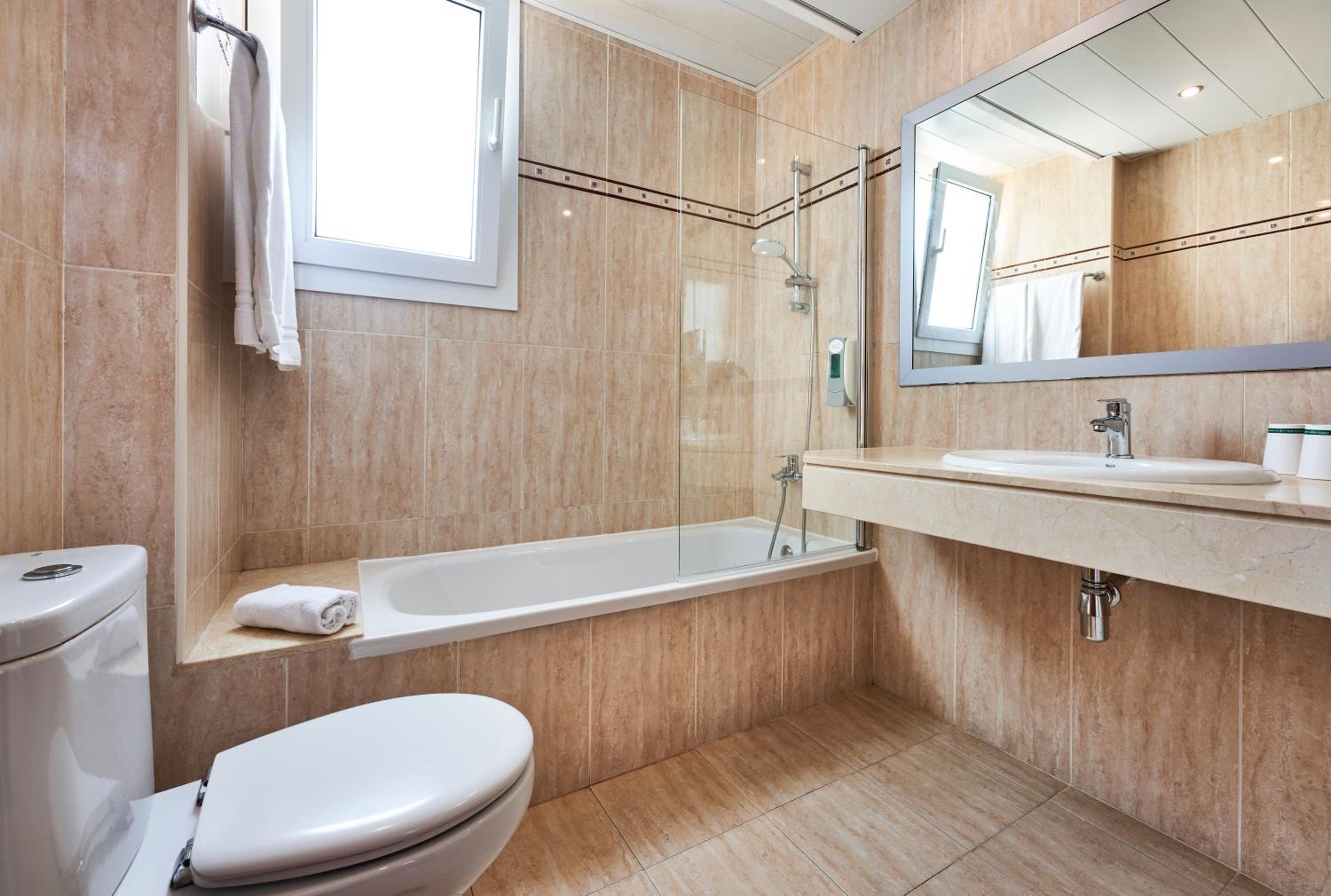 Double Room with Water Park Access photo 3