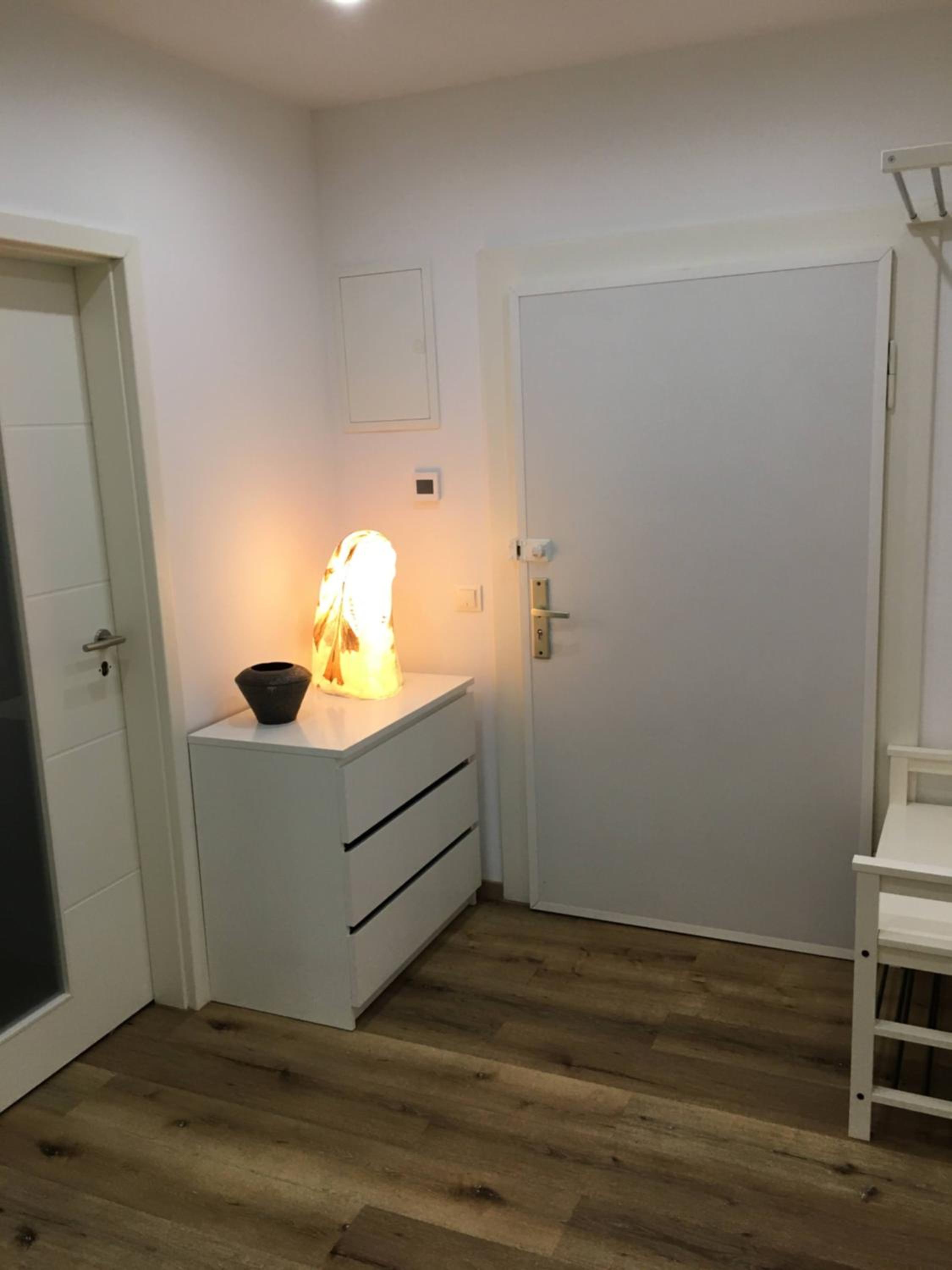 One-Bedroom Apartment - Photo 15