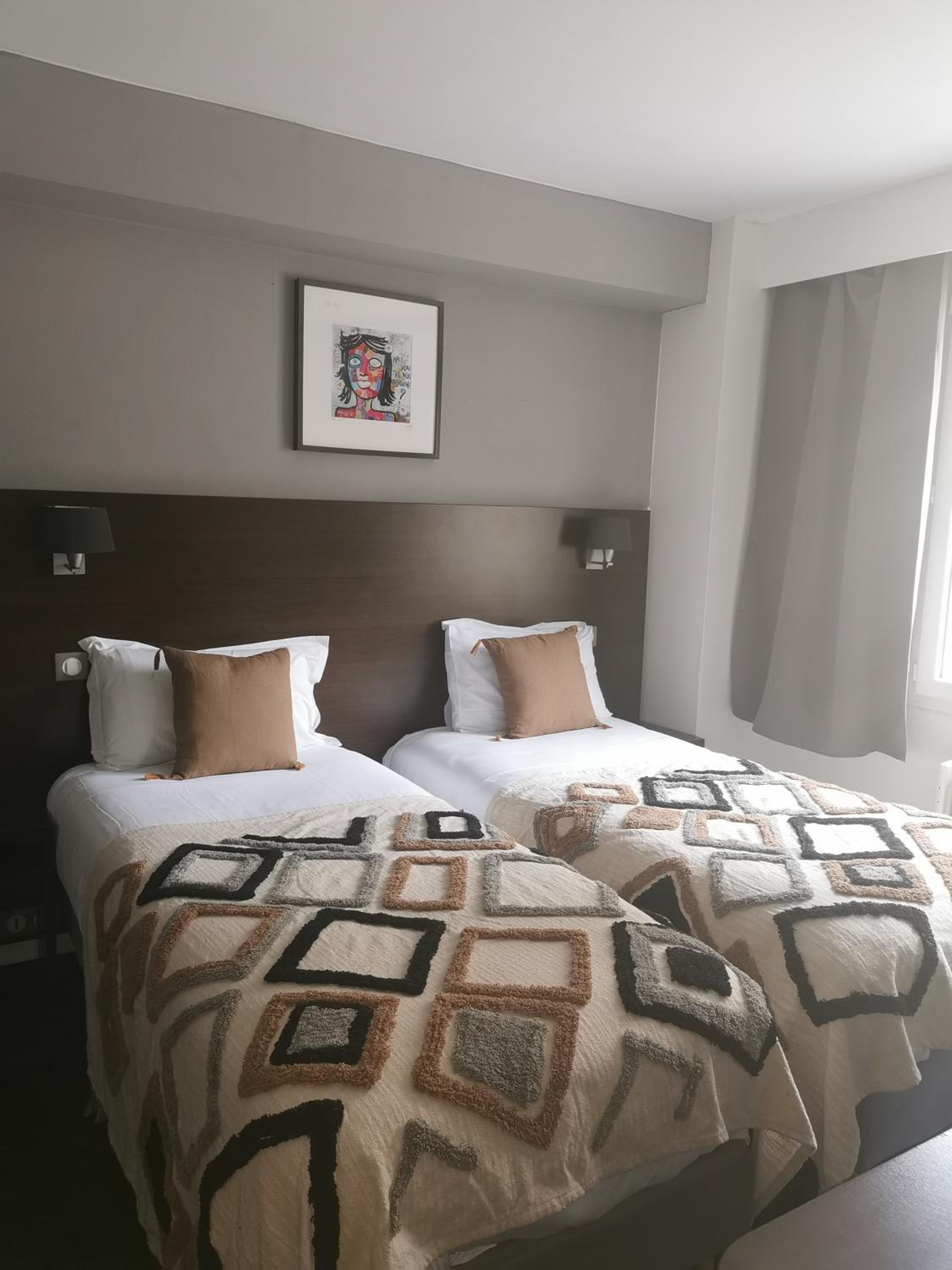 Superior Twin Room - Photo 9