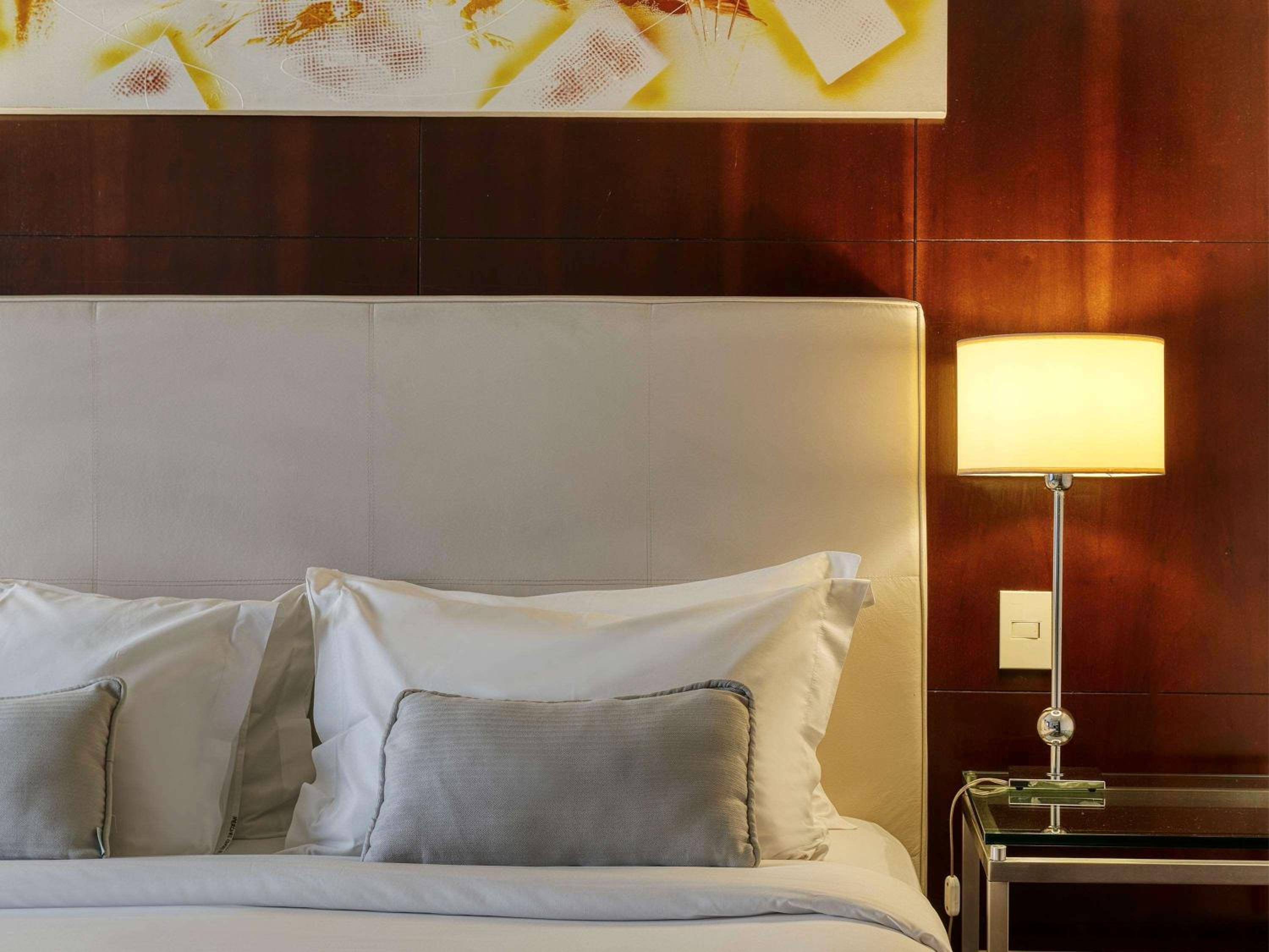 Classic Room with Three Single Beds - Photo 1