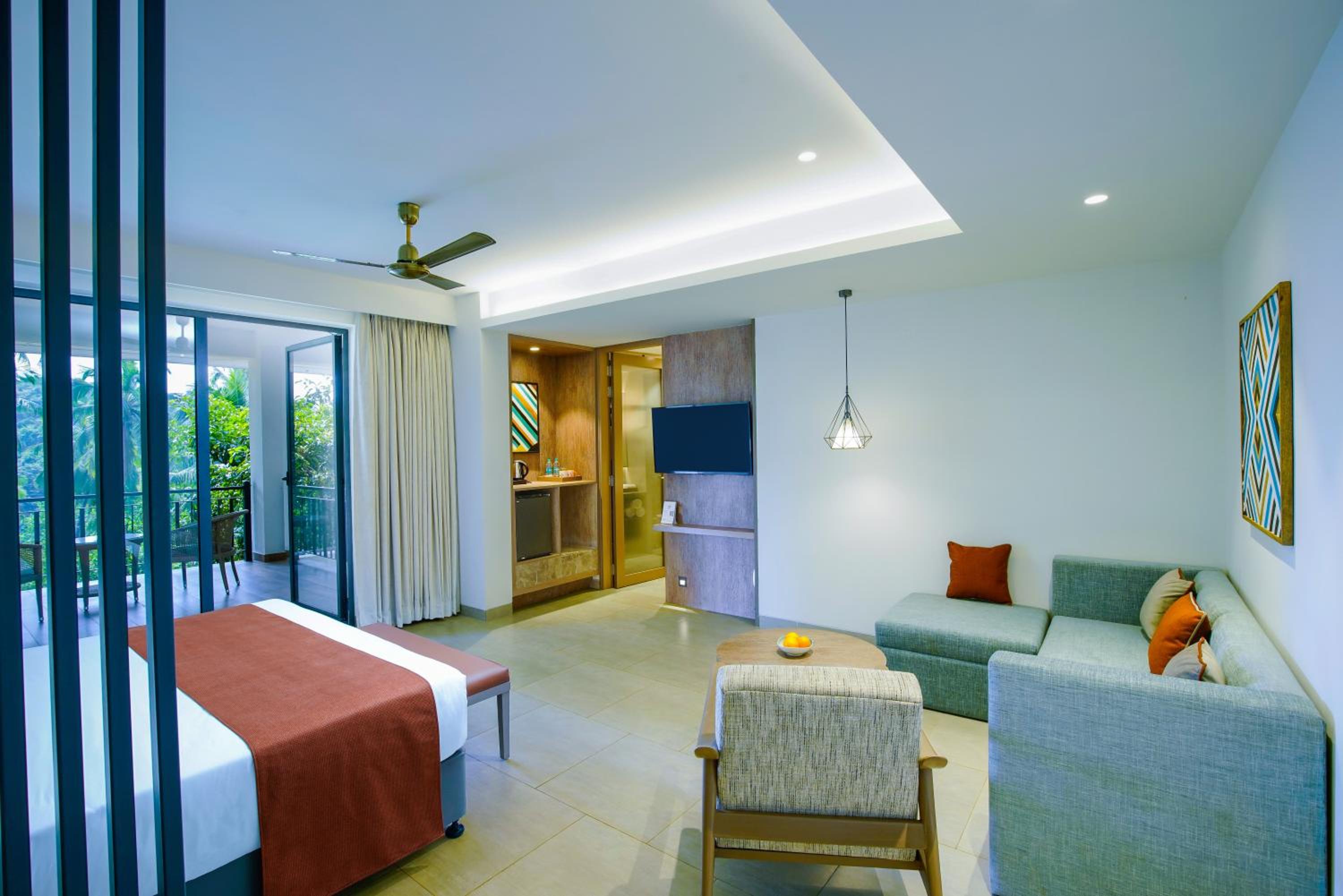 Tropical Suite - Photo 1