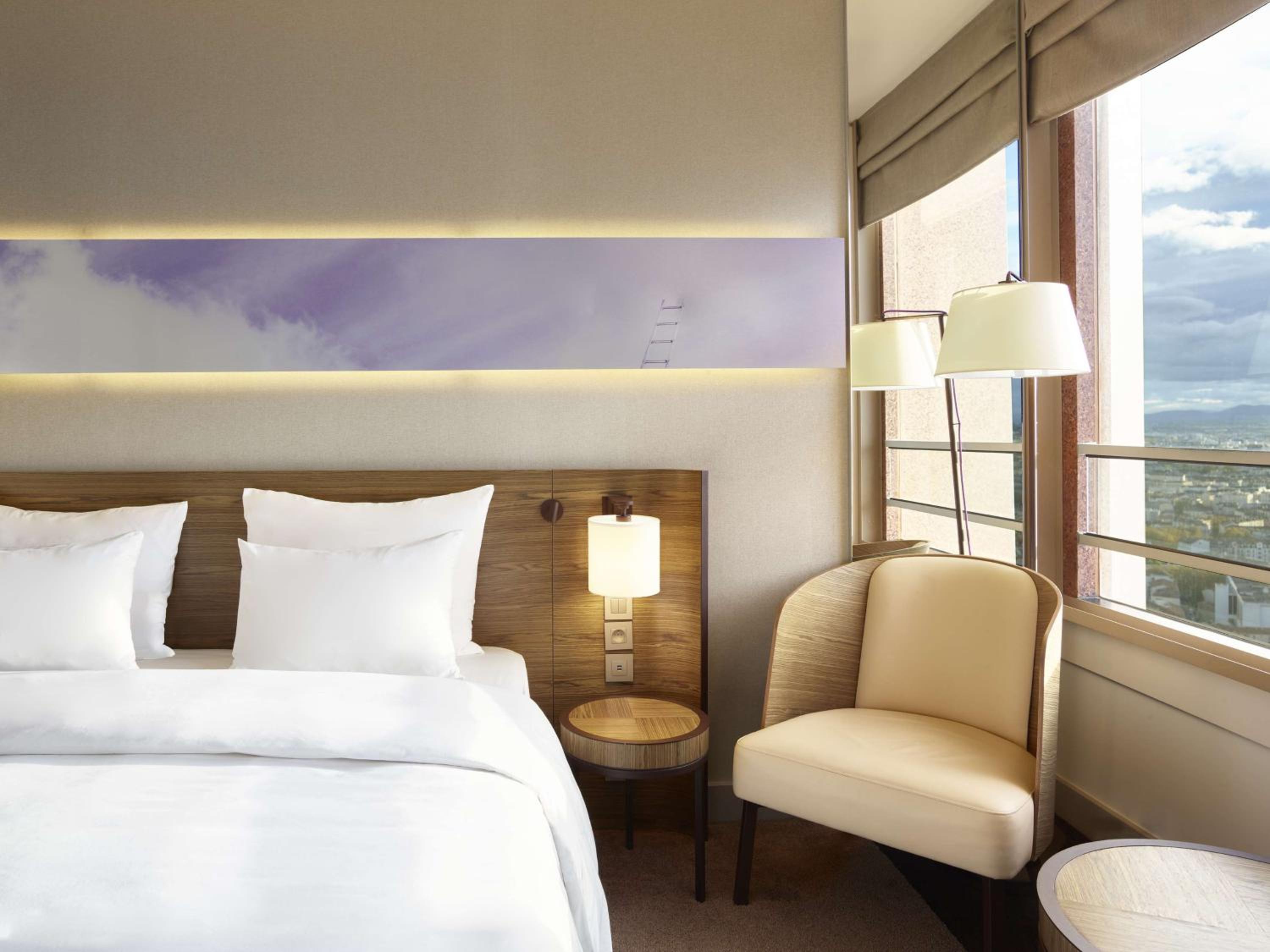 Premium Room with Panoramic Old Town View - Photo 1