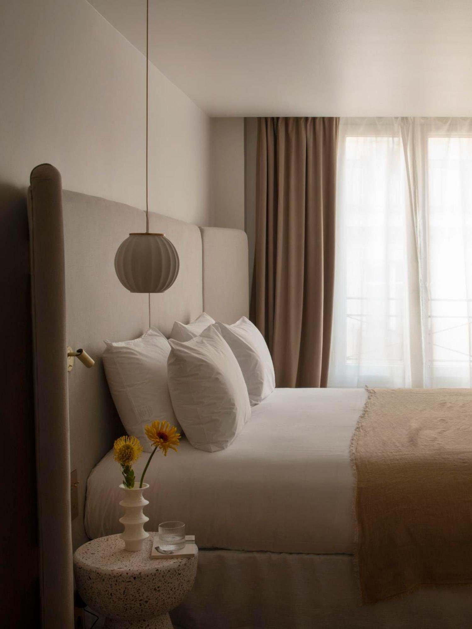 Superior Double Room with Balcony photo 2